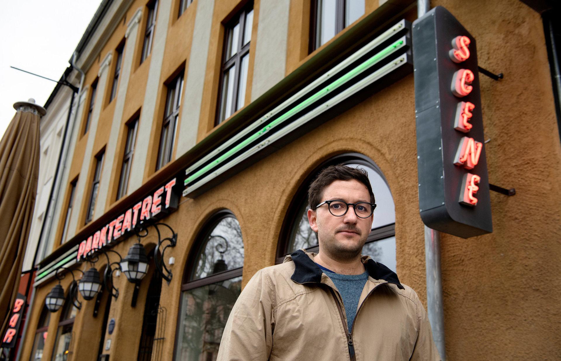 Dan-Michael Danino, daglig leder for Parkteatret på Grünerløkka i Oslo, har sendt ut permitteringsvarsel som følge av koronakrisen. Foto: Mimsy Møller