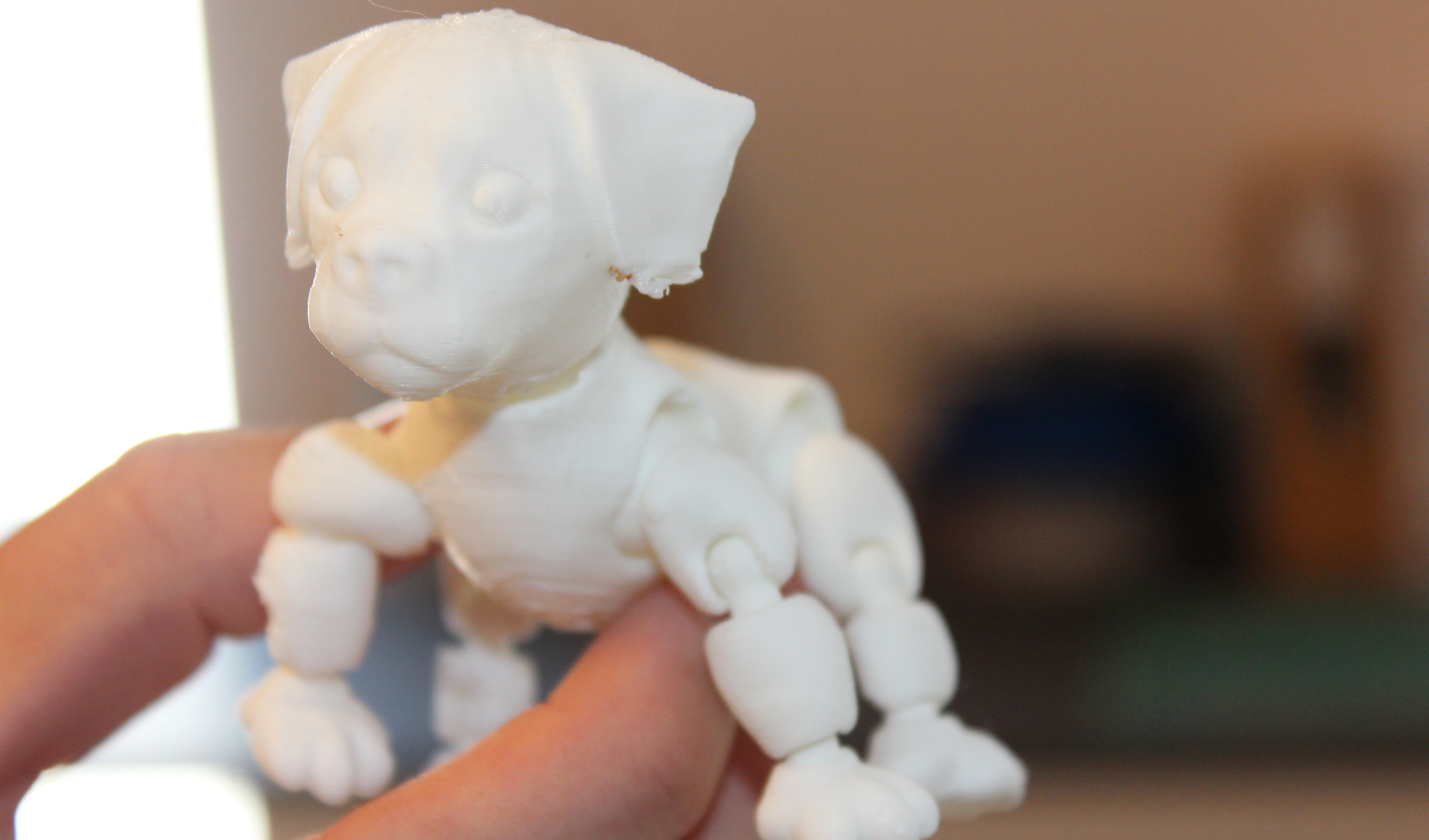 3d-PRINTET: En plasthund i miniatyr.