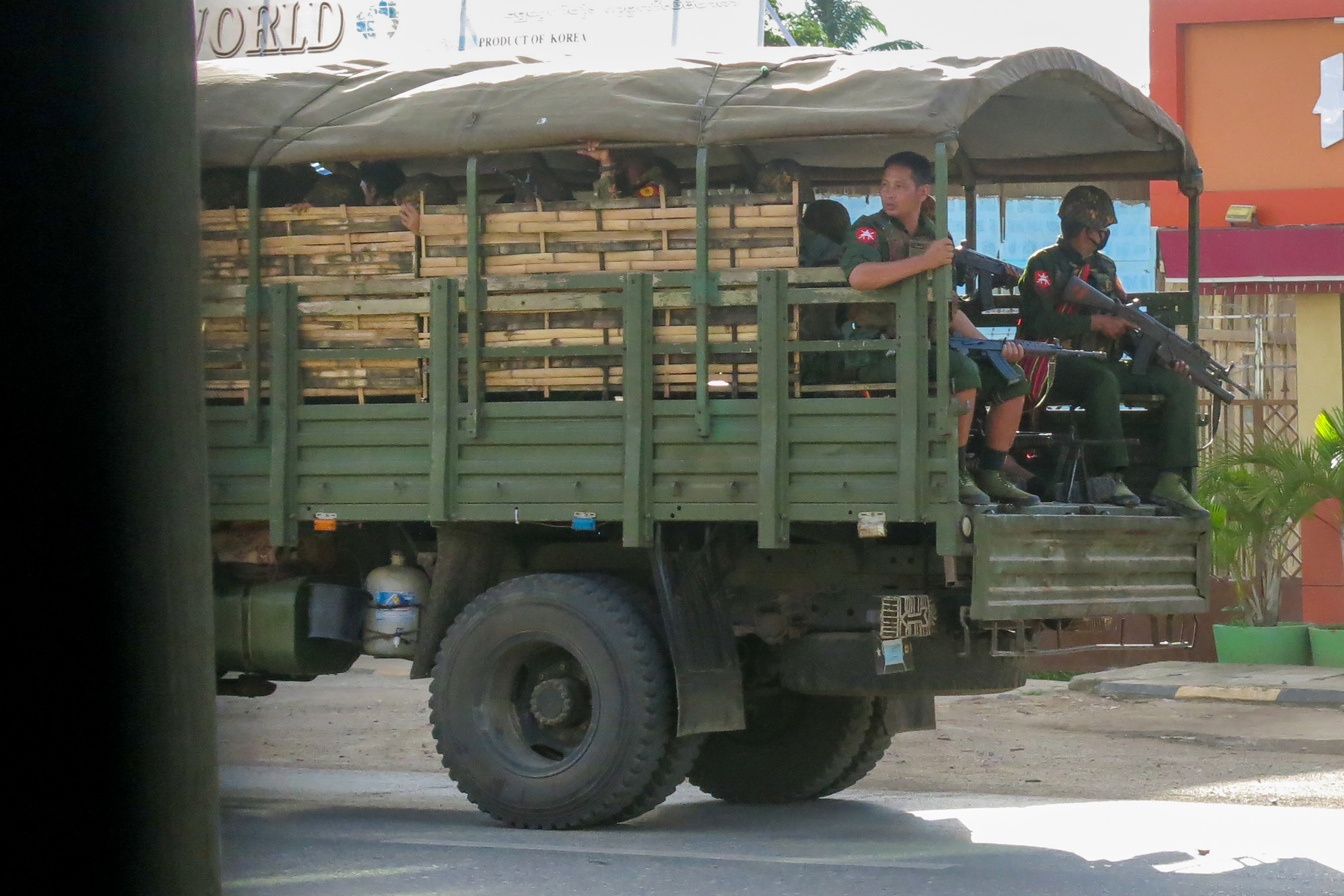 Sju kristna hjälparbetare gripna i Myanmar