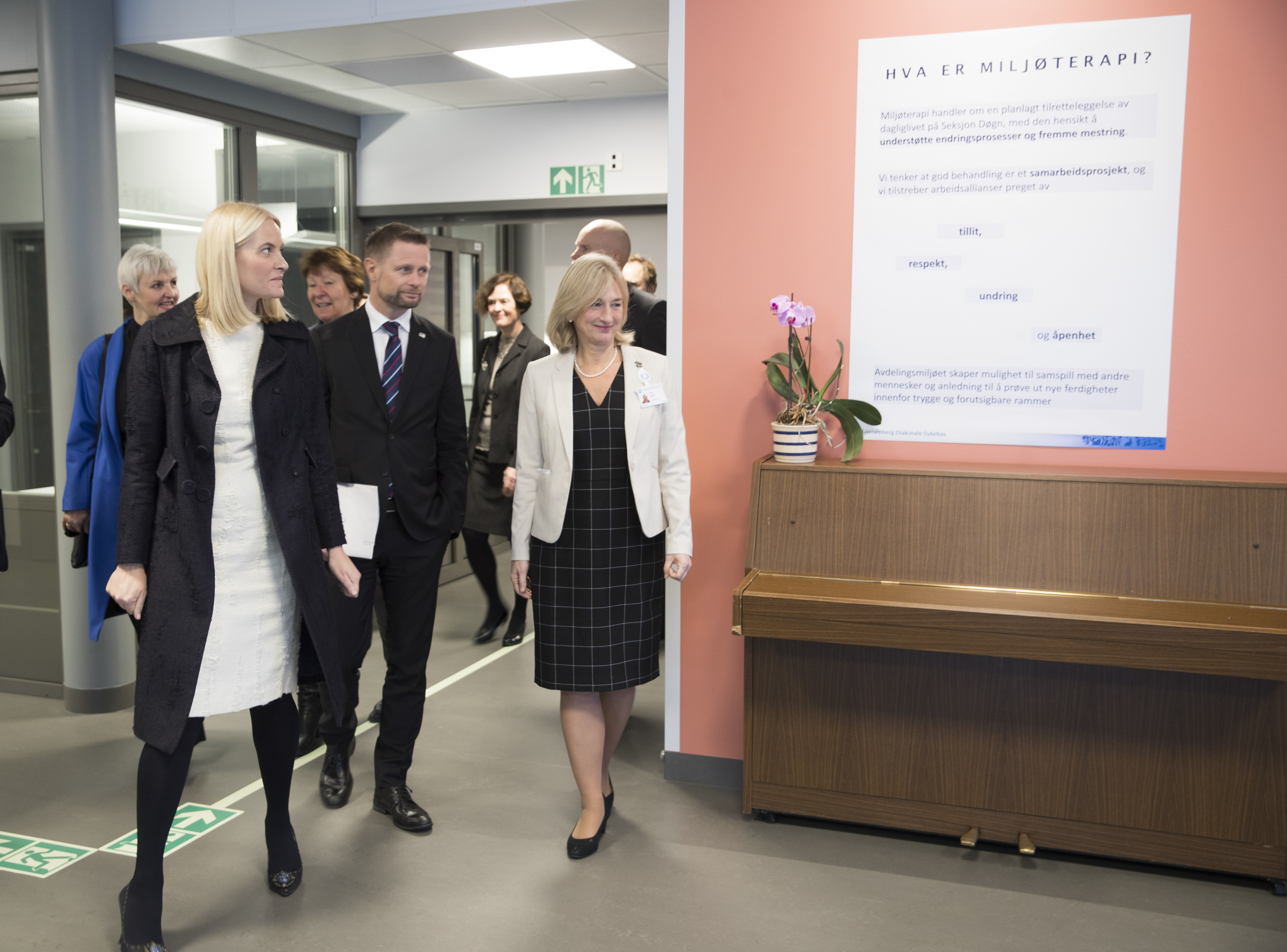 Oslo  20180131.
Kronprinsesse Mette-Marit, helseminister Bent Høie og direktør Tone Ikdahl  deltar på åpning av nybygg for Psykisk helsevern ved Lovisenberg sykehus. 
Foto: Terje Pedersen / NTB