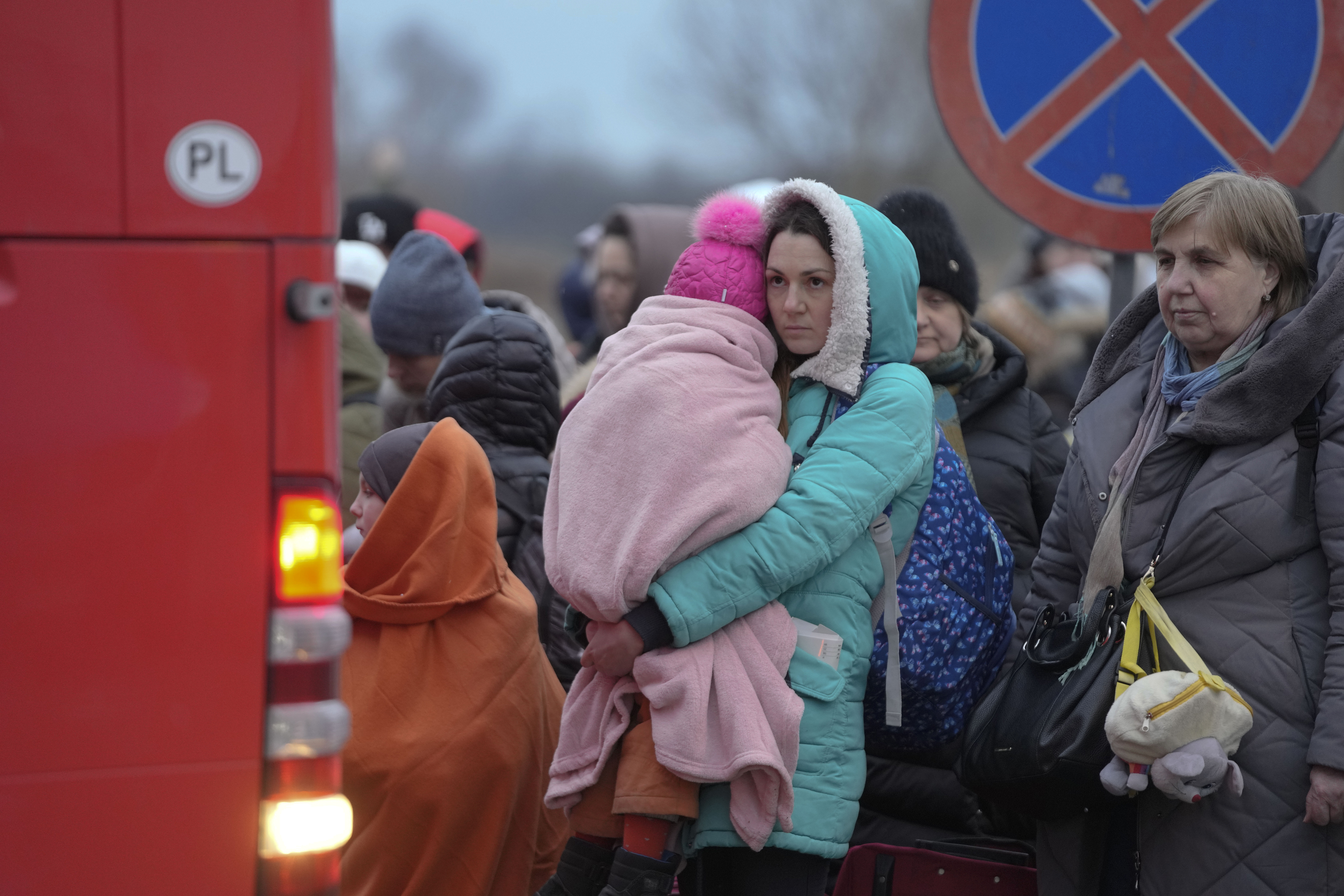 KAOTISK: Amnesty mener alle land nå må stille opp slik at presset på Ukrainas naboland ikke blir for stort.