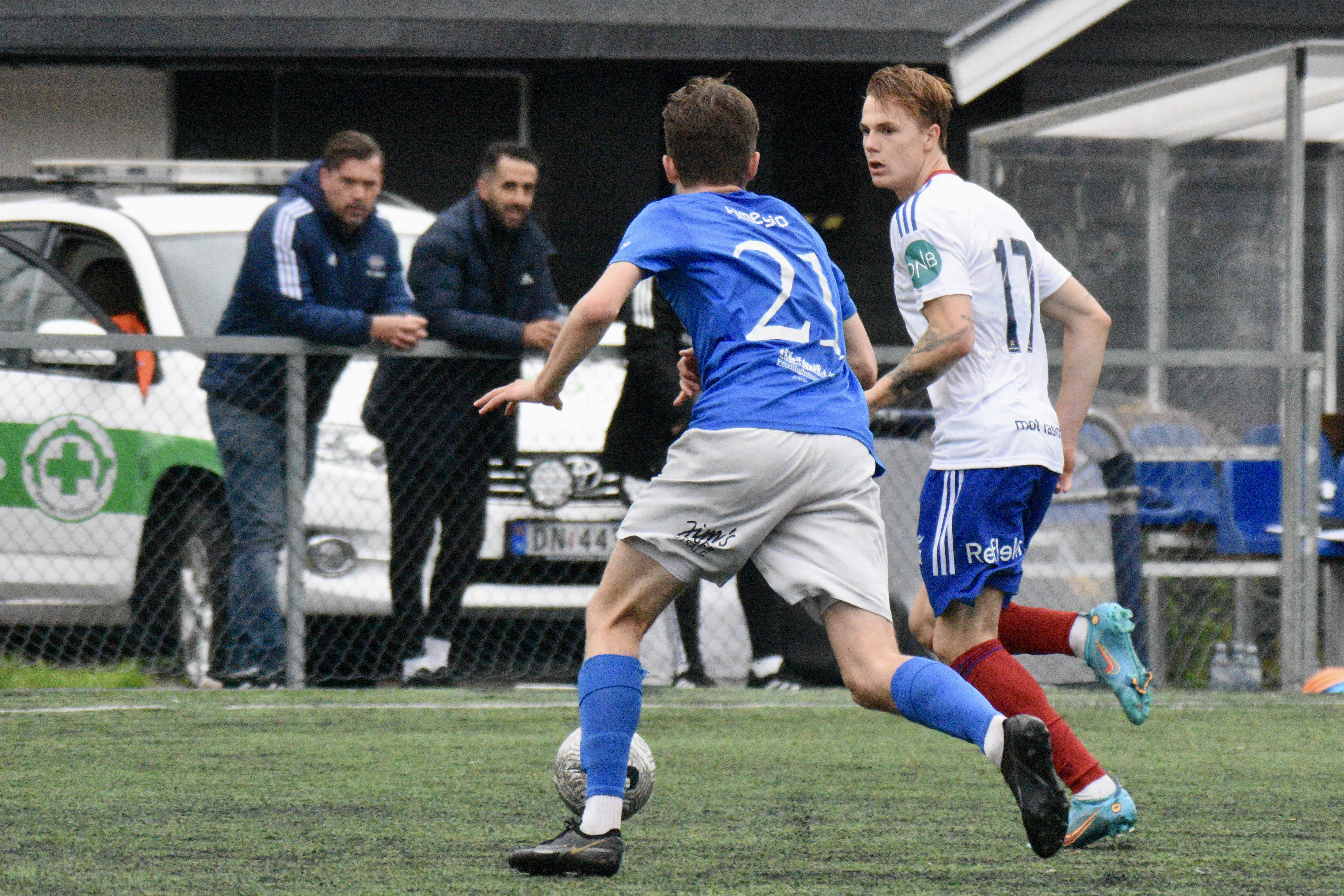 Tobias Christensen i aksjon for Vålerenga 2 mot Kjelsås.