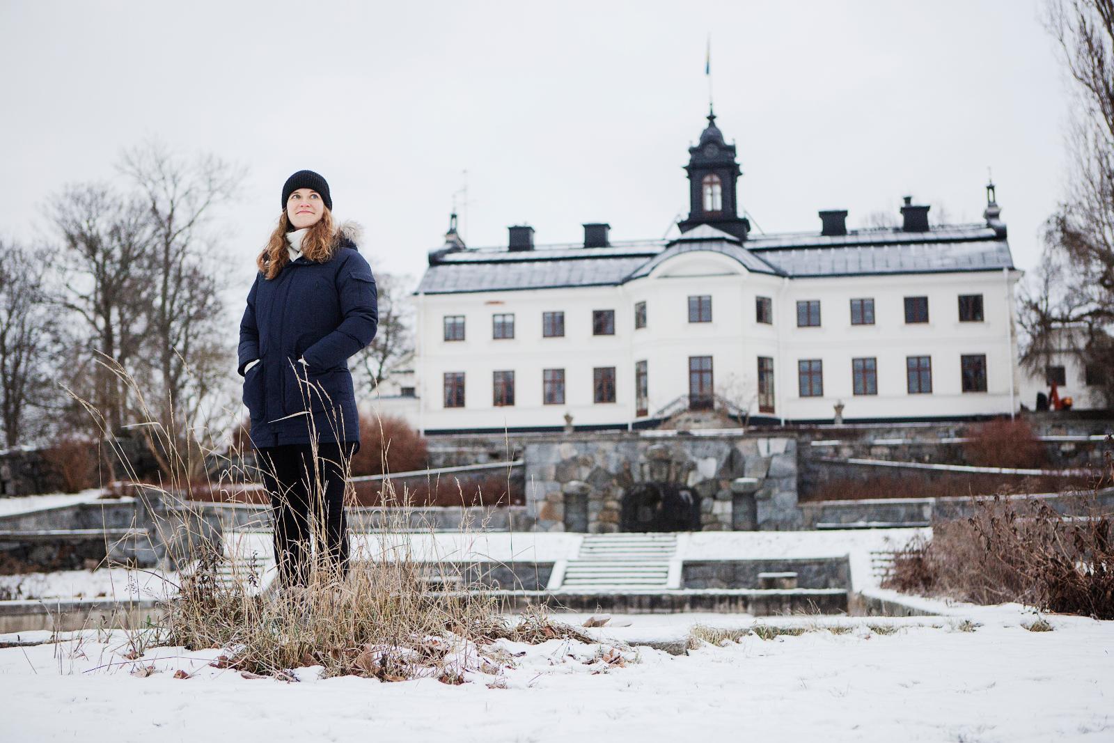 Annasara Yderstedt gick danslinjen på Kaggeholms folkhögskola 2008–2009.  Nu är hon tillbaka igen på ett dagsbesök tio år senare.