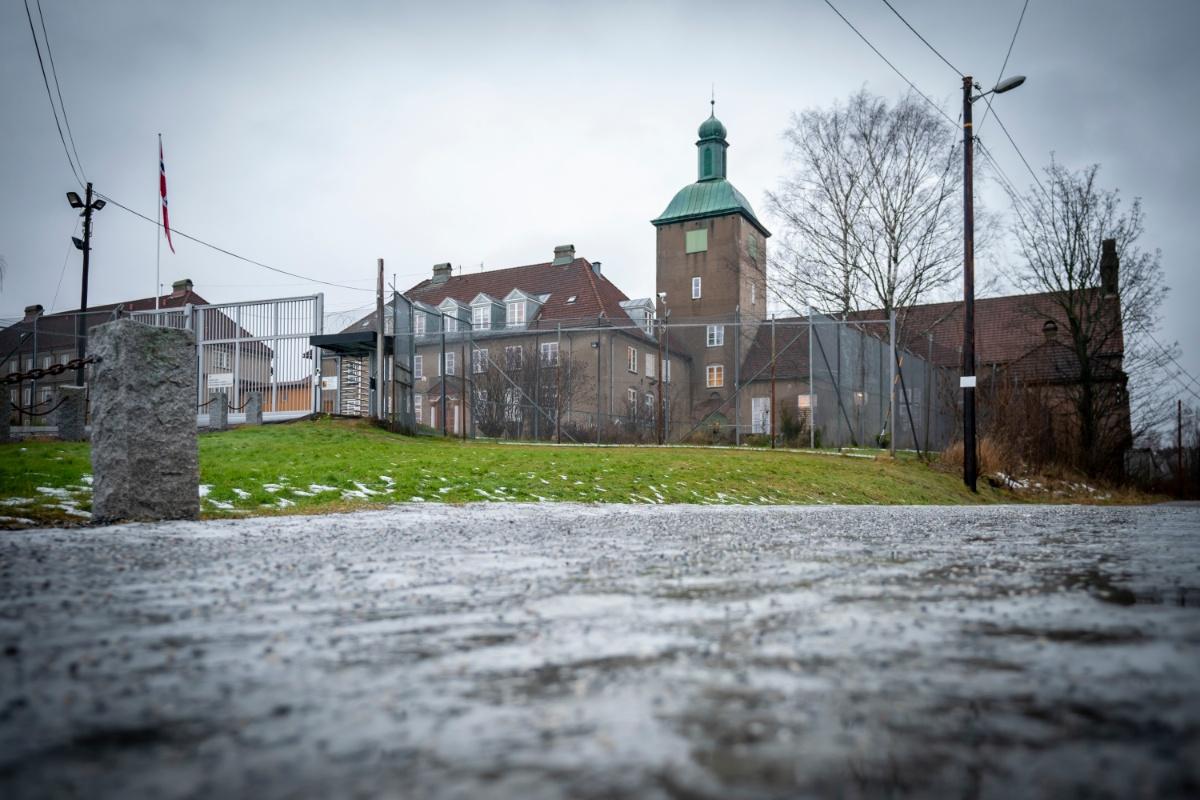 I dag ligger Bredtveit kvinnefengsel inntil skogsområdene på Bredtvet i Groruddalen. Statsbygg ser nå på mulighetene for å få bygd et nytt, langt større fengsel med plass til flere hundre innsatte ved siden av det gamle fengselet.