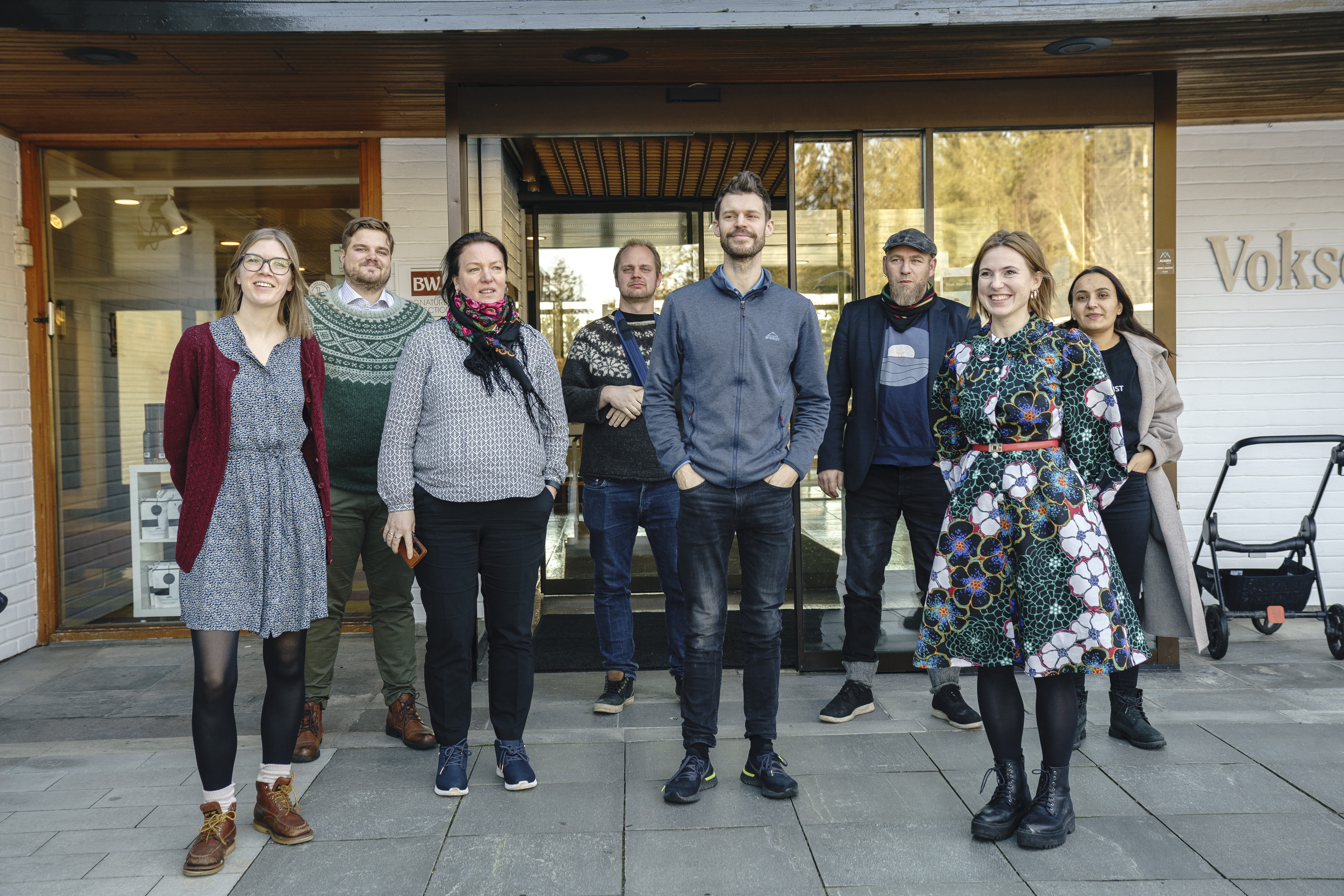 Rekordmåling for Rødt. 

Bjørnar Moxnes
Marie Sneve Martinussen
Sofie Marhaug
Seher Aydar
Geir Jørgensen
Mímir Kristjánsson
Tobias Drevland Lund
Hege Bae Nyholt