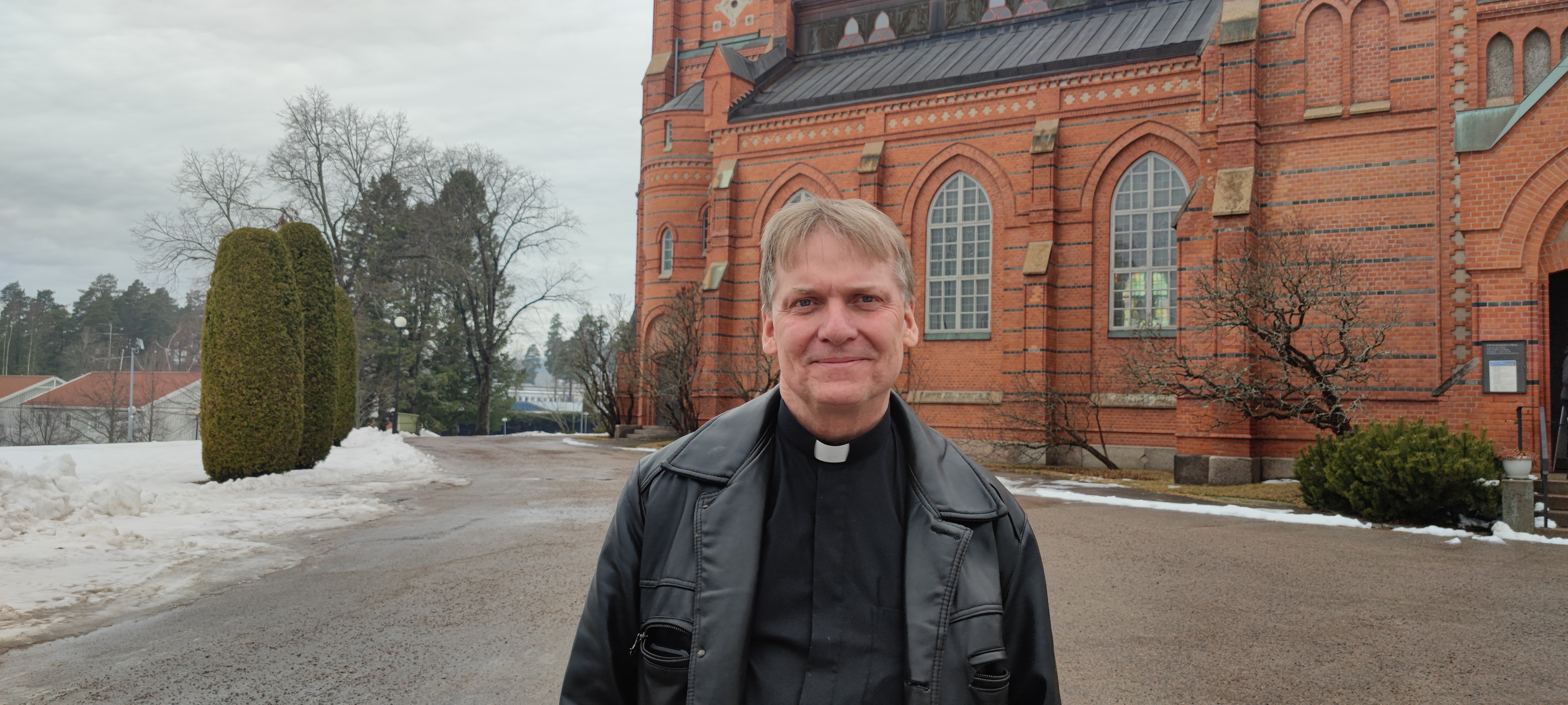 Kyrkan värd för narkotikamöte efter tragiska dödsfall