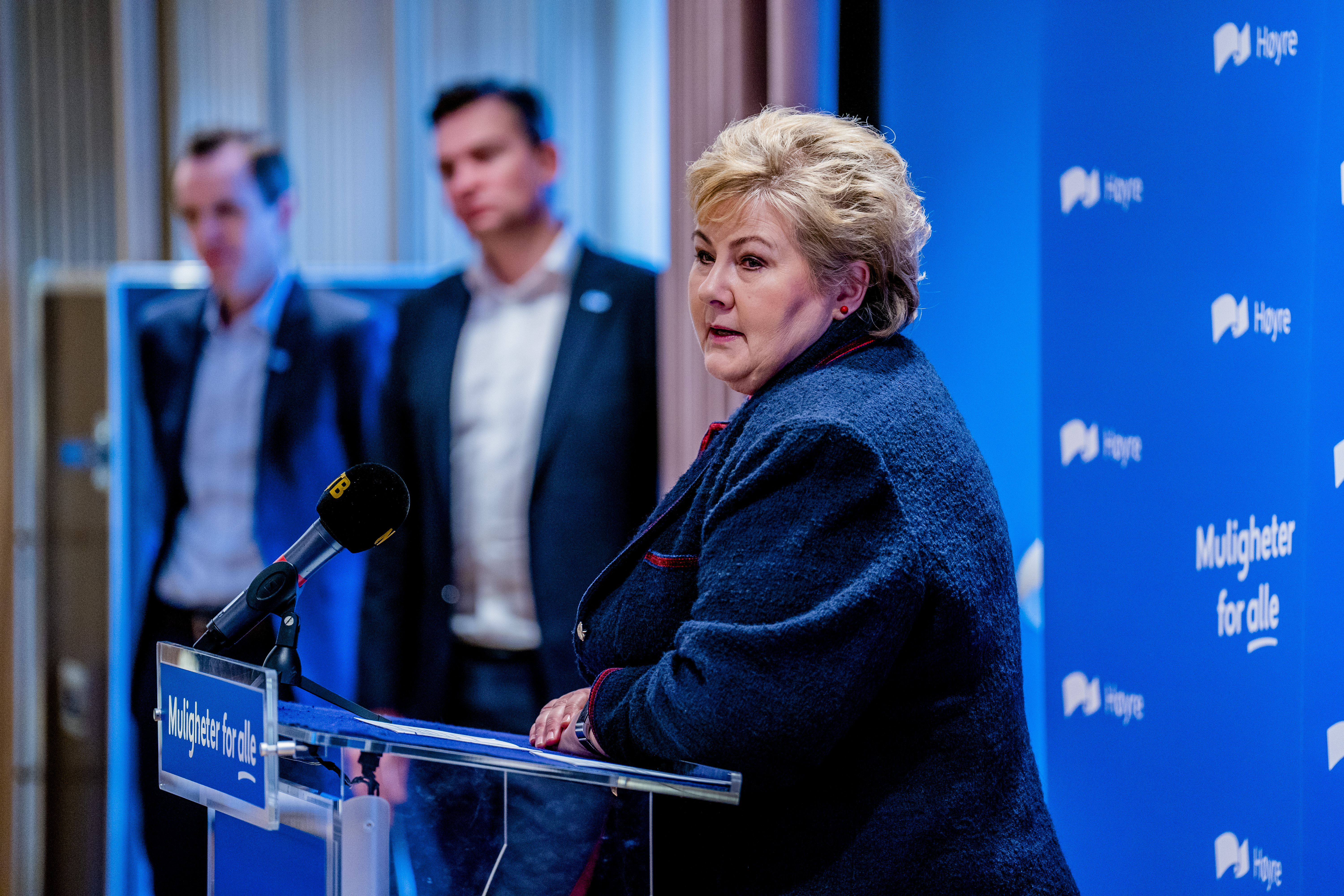 Høyres leder Erna Solberg på pressemøtet før Høyres landsmøte til helgen.