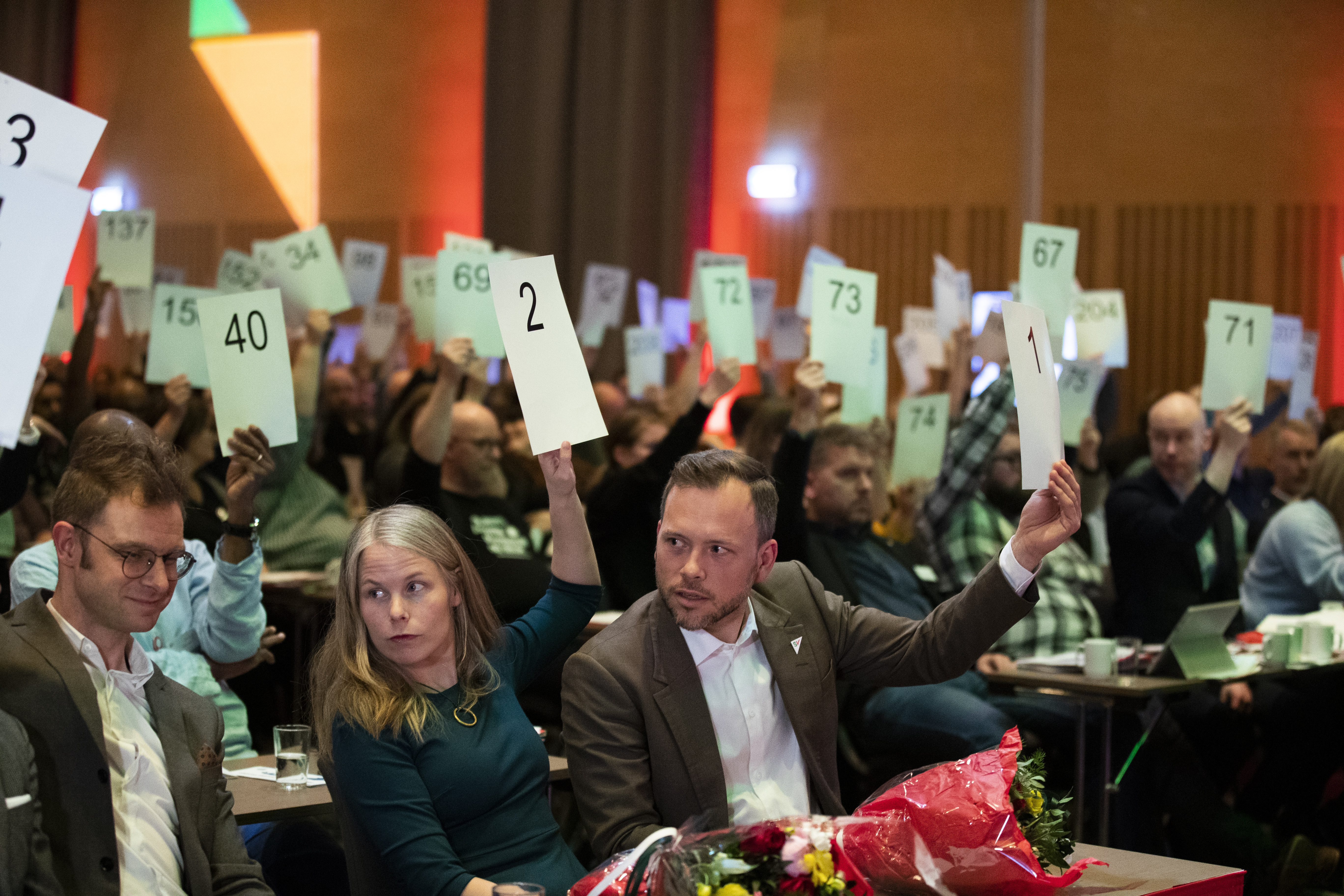 GARDERMOEN  20190330.
F.h. Audun Lysbakken, Kirsti Bergstø og Snorre Valen under SVs landsmøte 2019 på Gardermoen, lørdag.

Foto: Berit Roald / NTB