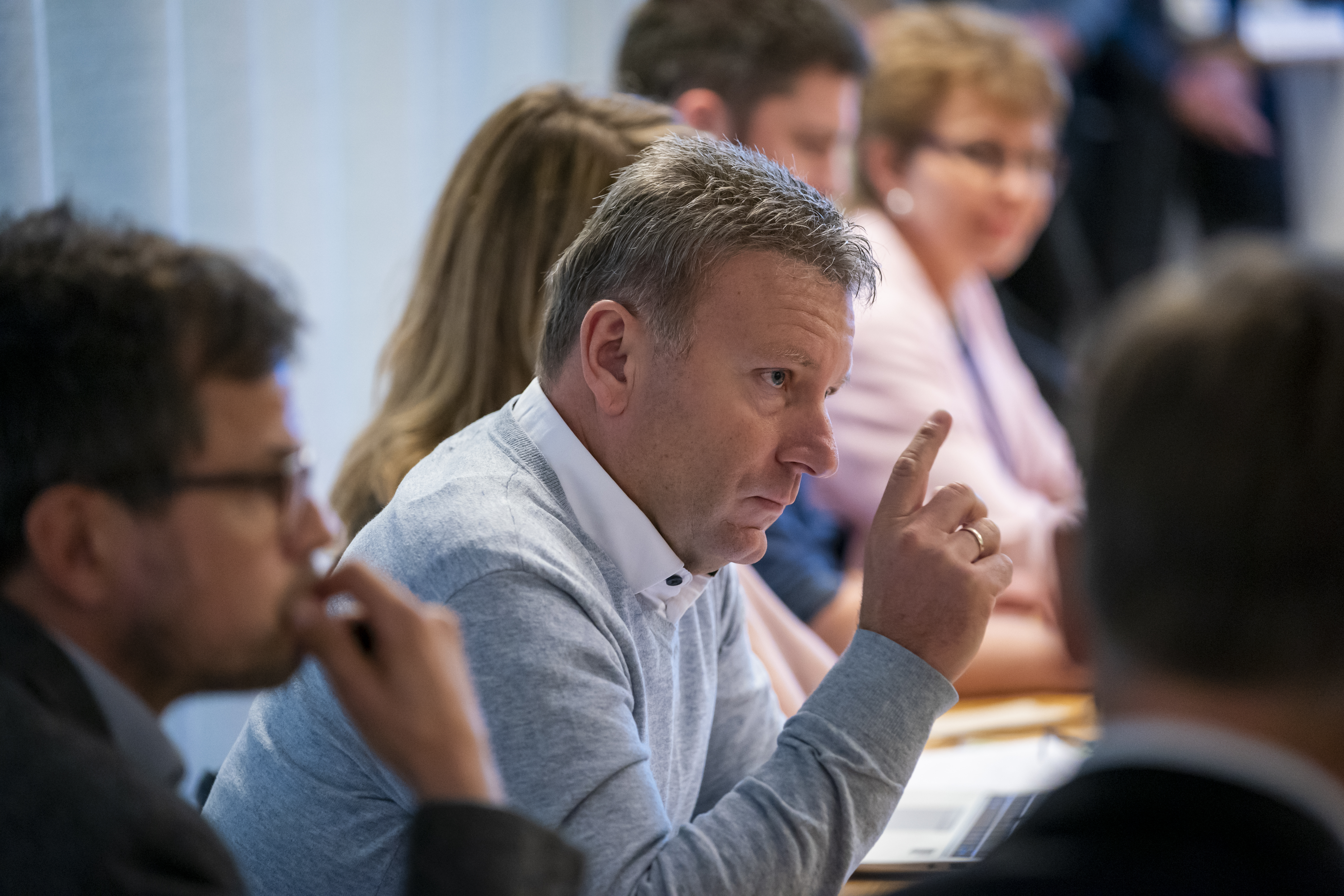 Dagen-redaktør Vebjørn Selbekk under et møte i Kringkastingsrådet i 2019.