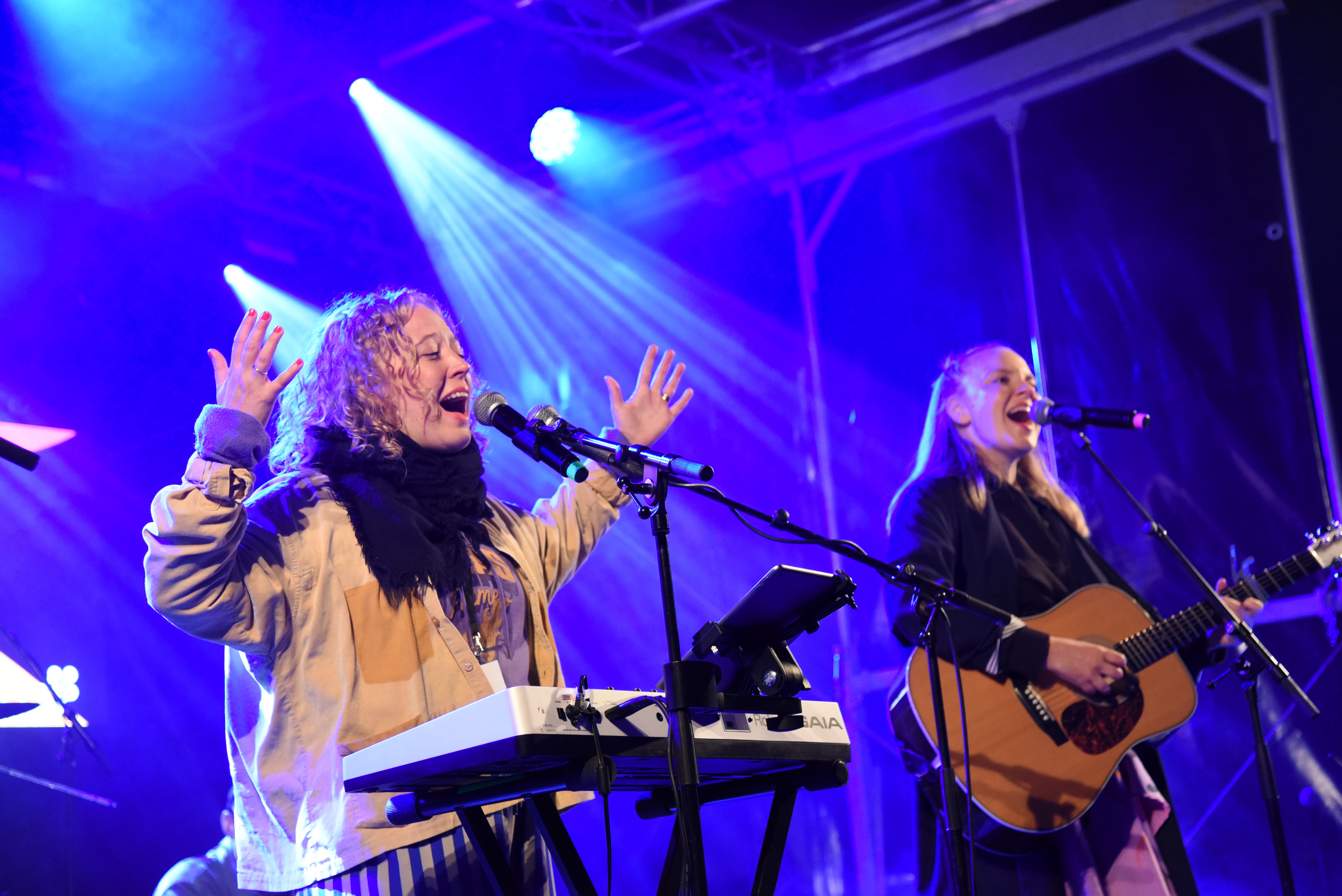 Gullbrannafestivalen 2022. Duon Silver består av Ellen Vingren och Jenny Gadjiki (tidigare Wahlström):