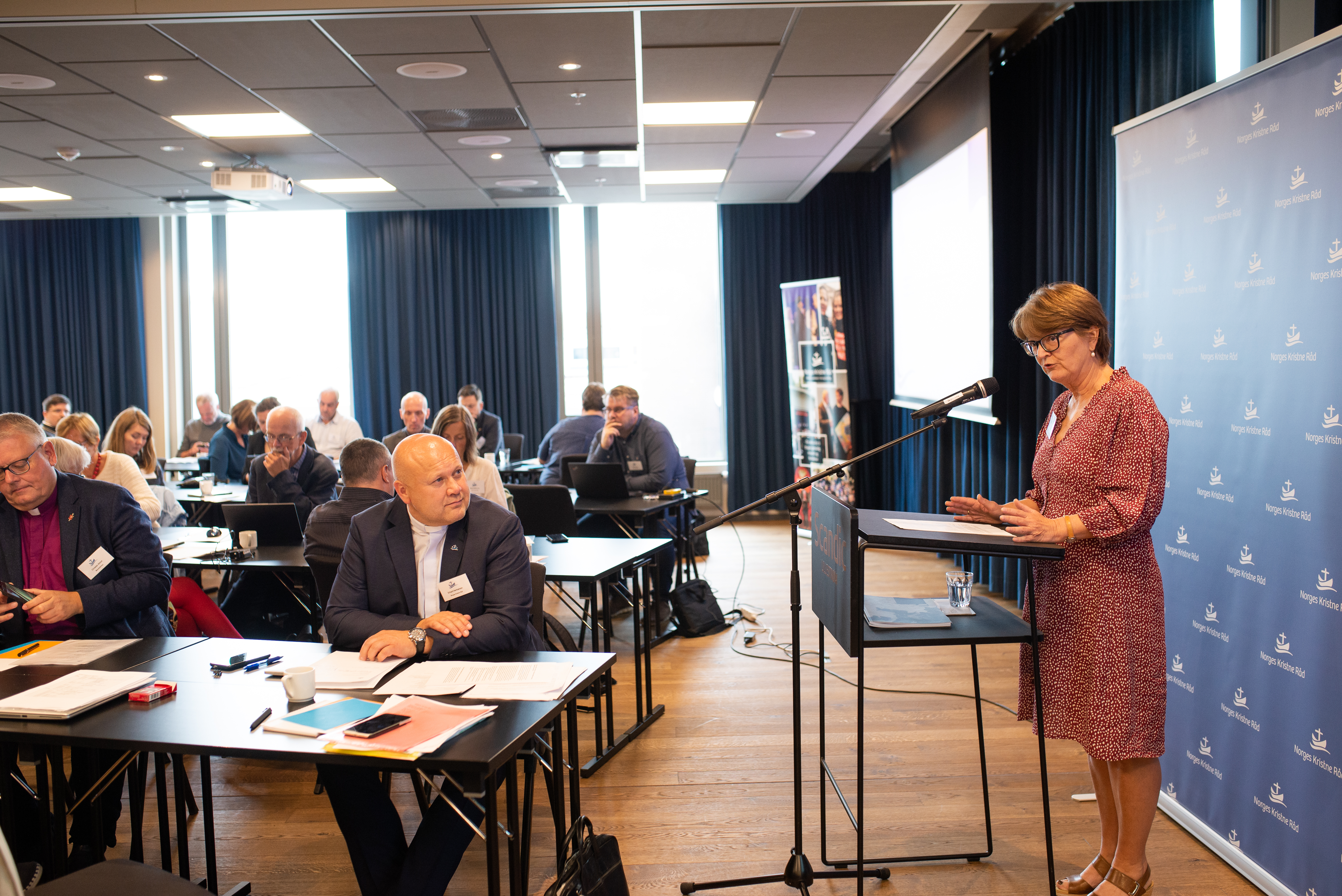 STYRELEDER: Berit Hagen Agøy er styreleder i Norges Kristne Råd. Under onsdagens rådsmøte holdt hun tale som leder.