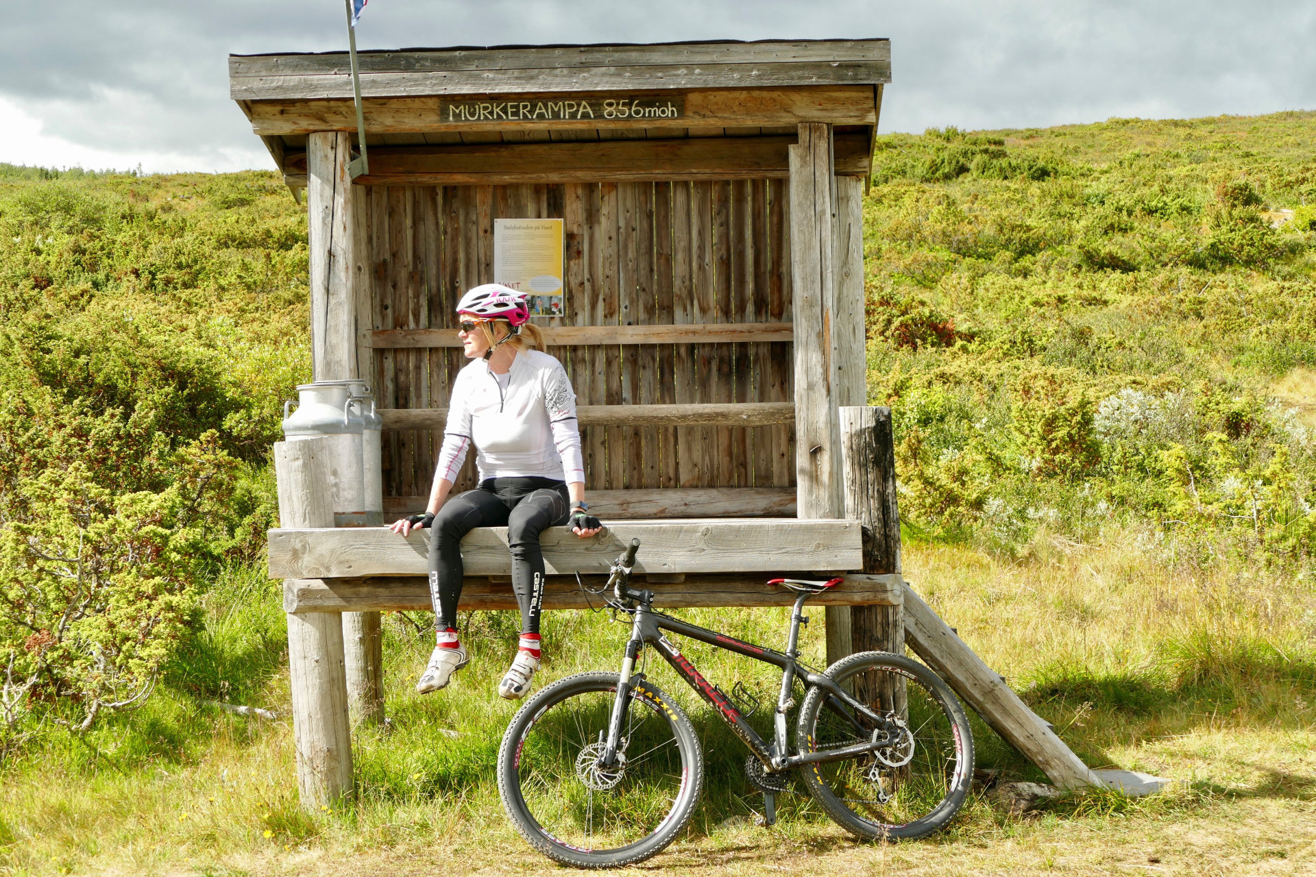 – Her sykler du ikke i kø, sier sykkelglade Birgit Haugen, som håper å inspirere andre til å sykle mer i området.