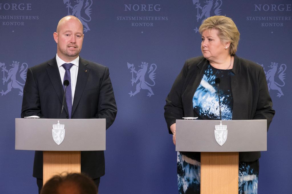 Justisdepartementet, som ledes av Anders Anundsen (Frp), skal få inn en ekstern utredning om NS-barnas skjebner ­etter 1945. Utredningen skal være med å avgjøre om statsminister Erna Solberg (H) skal si unnskyld til NS-barna, på vegne av det norske samfunnet.