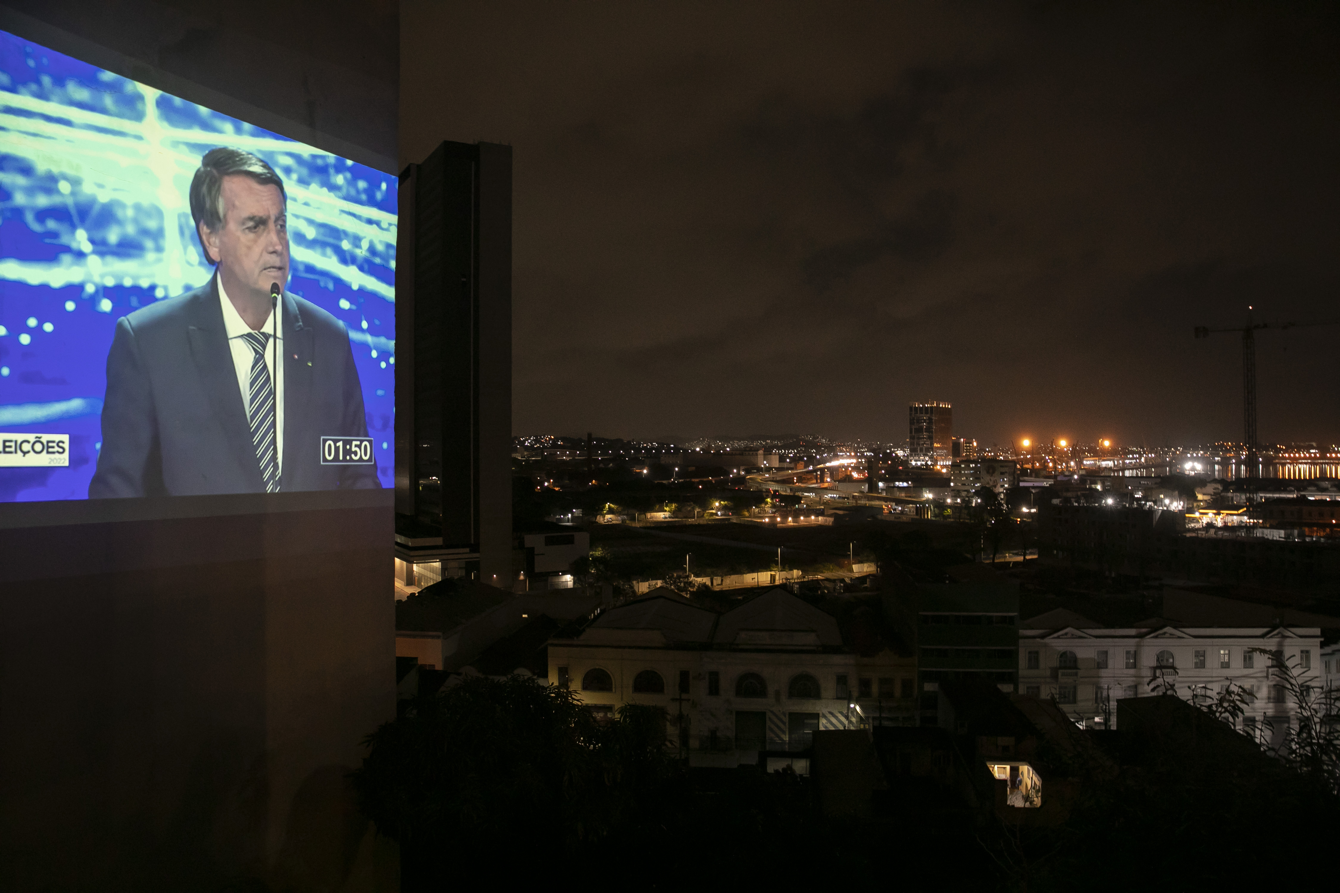 Bolsonaro får økt støtte før valget 