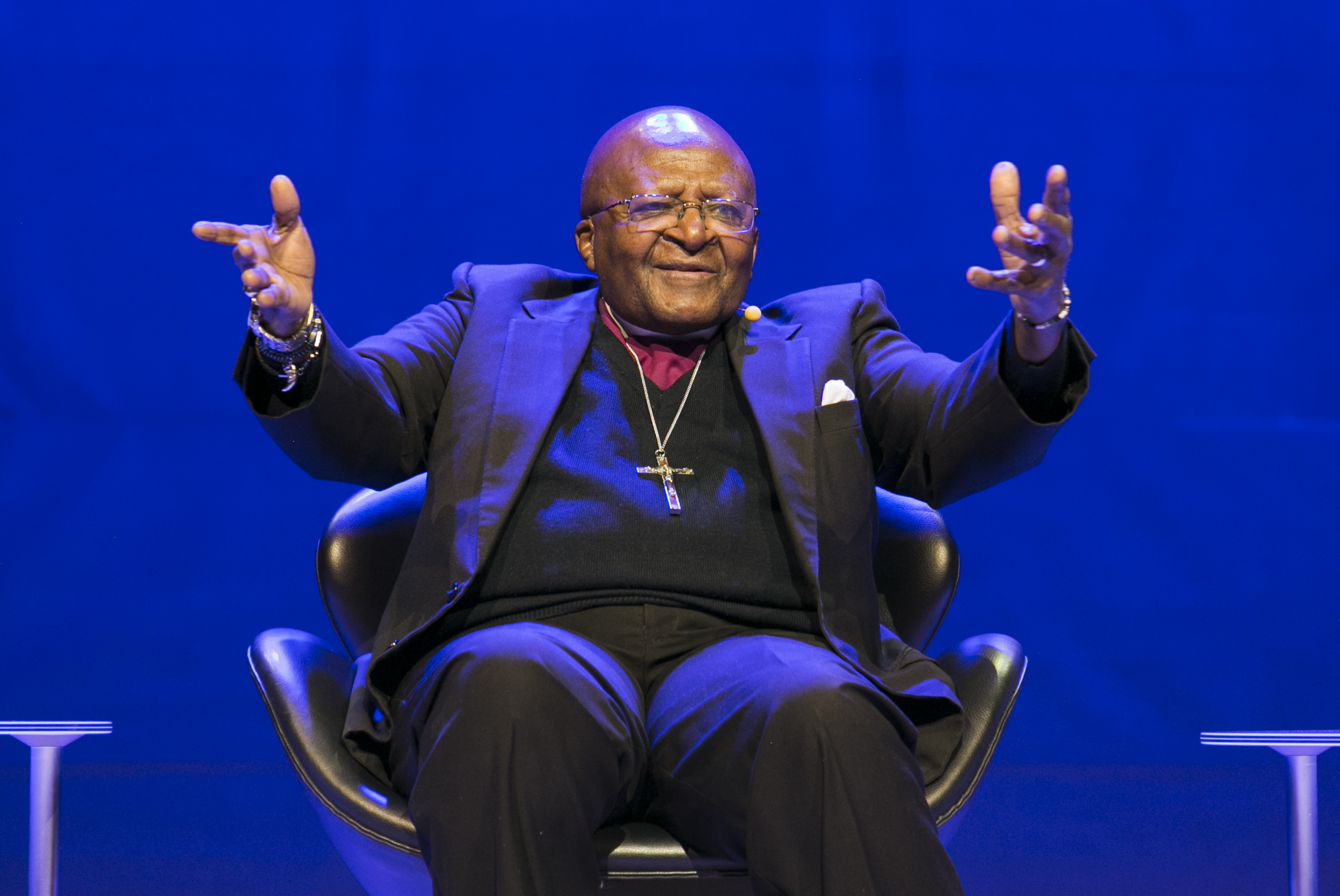 Desmond Tutu er død