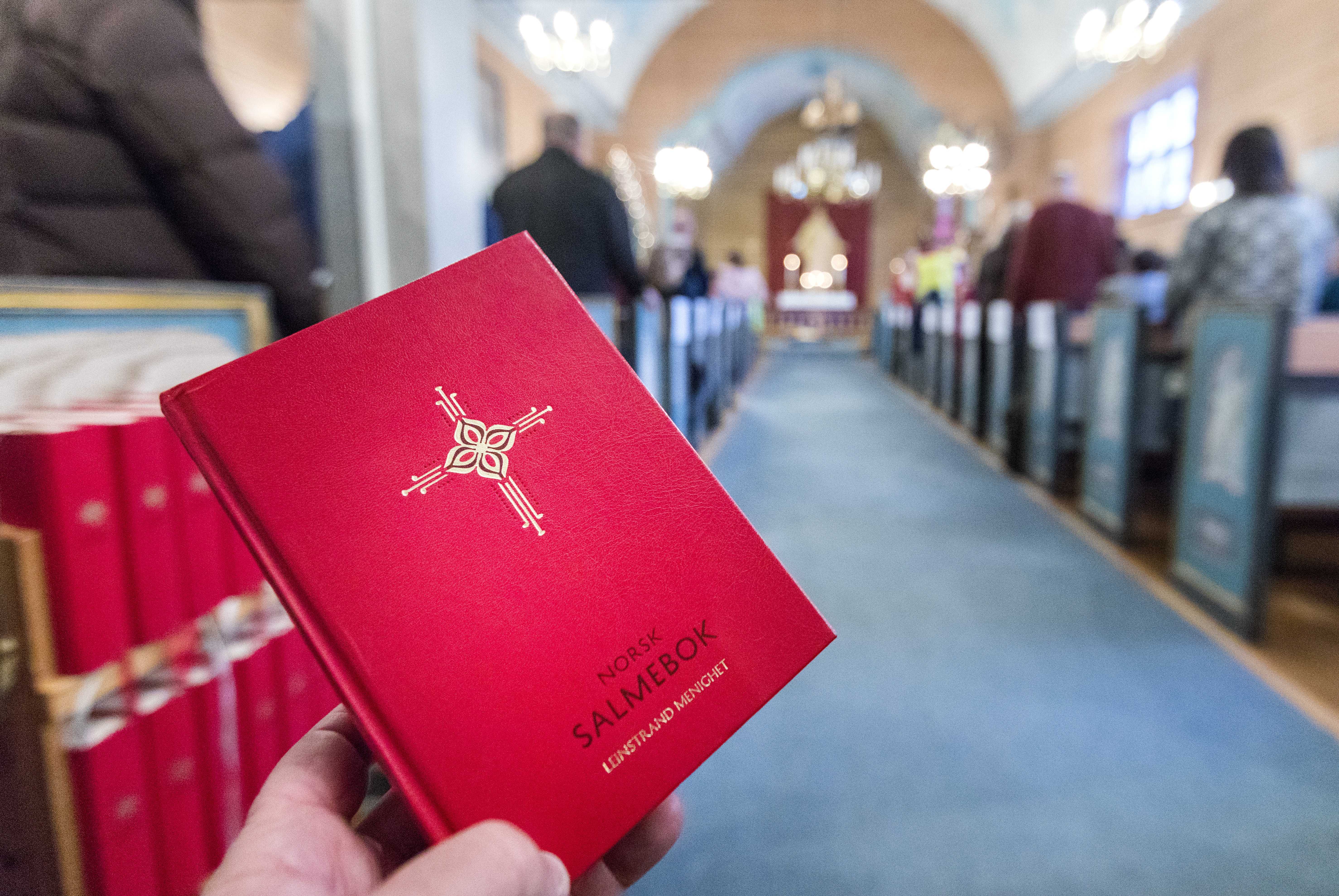 Fotvask i kyrkja på skjærtorsdag kan bli ein del av liturgien i Den norske kyrkja. 
Foto: Gorm Kallestad / NTB / NPK