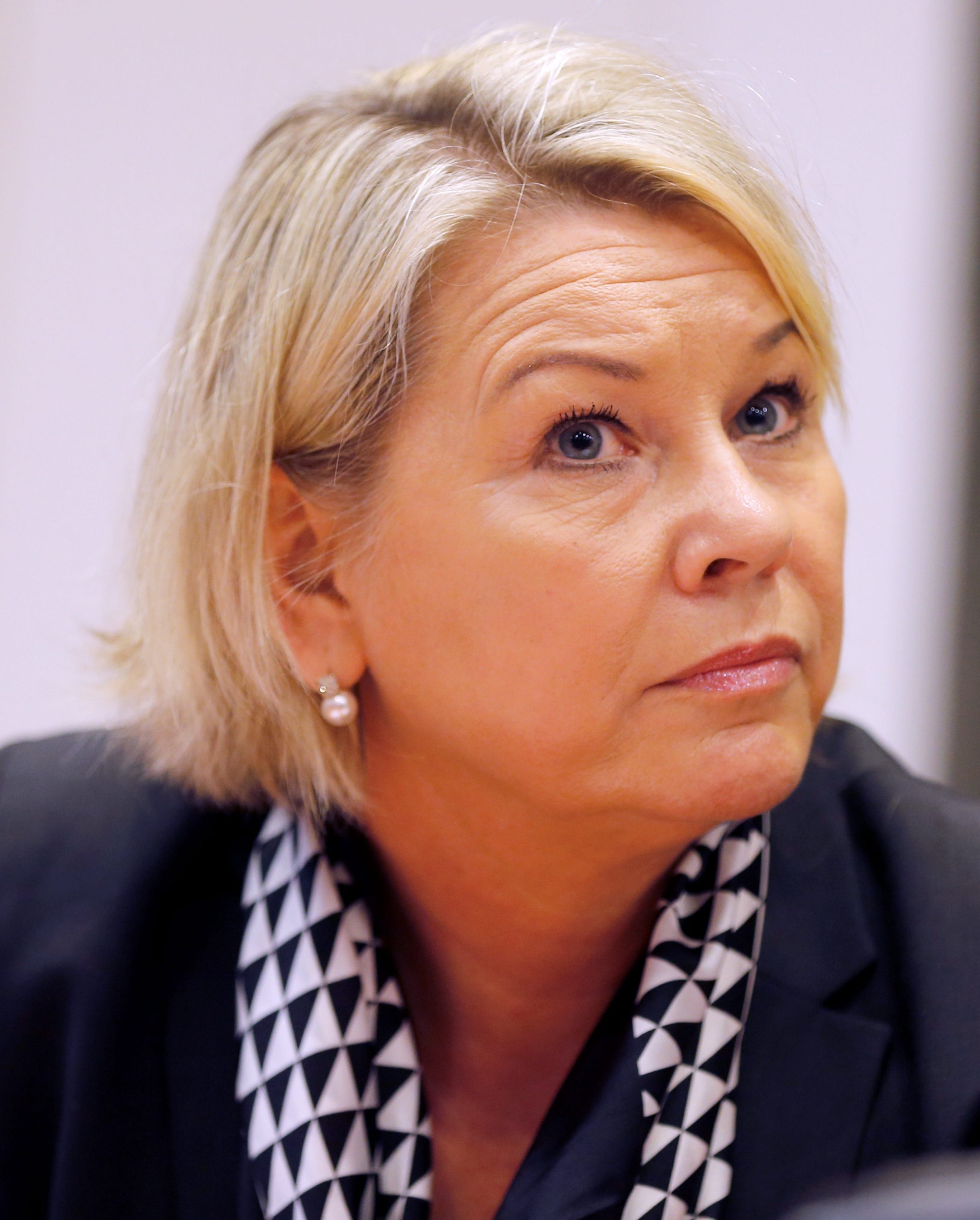 Næringsminister Monica Mæland Hadia mener Tajik er på «vill jakt etter en bortforklaringer» når hun kritiserer dagens regjering for manglende likestillingspolitikk. Foto: NTB scanpix