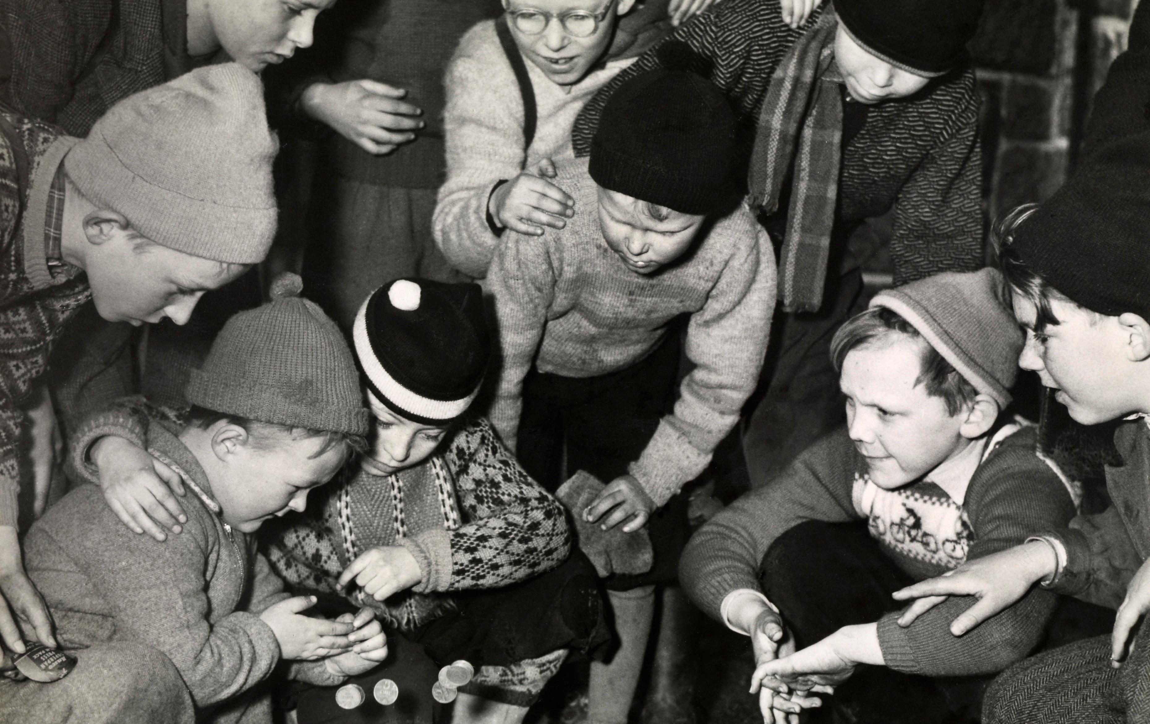 Å kaste på stikka med femøringer var et populært tidsfordriv på 50-, 60- og 70-tallet.
