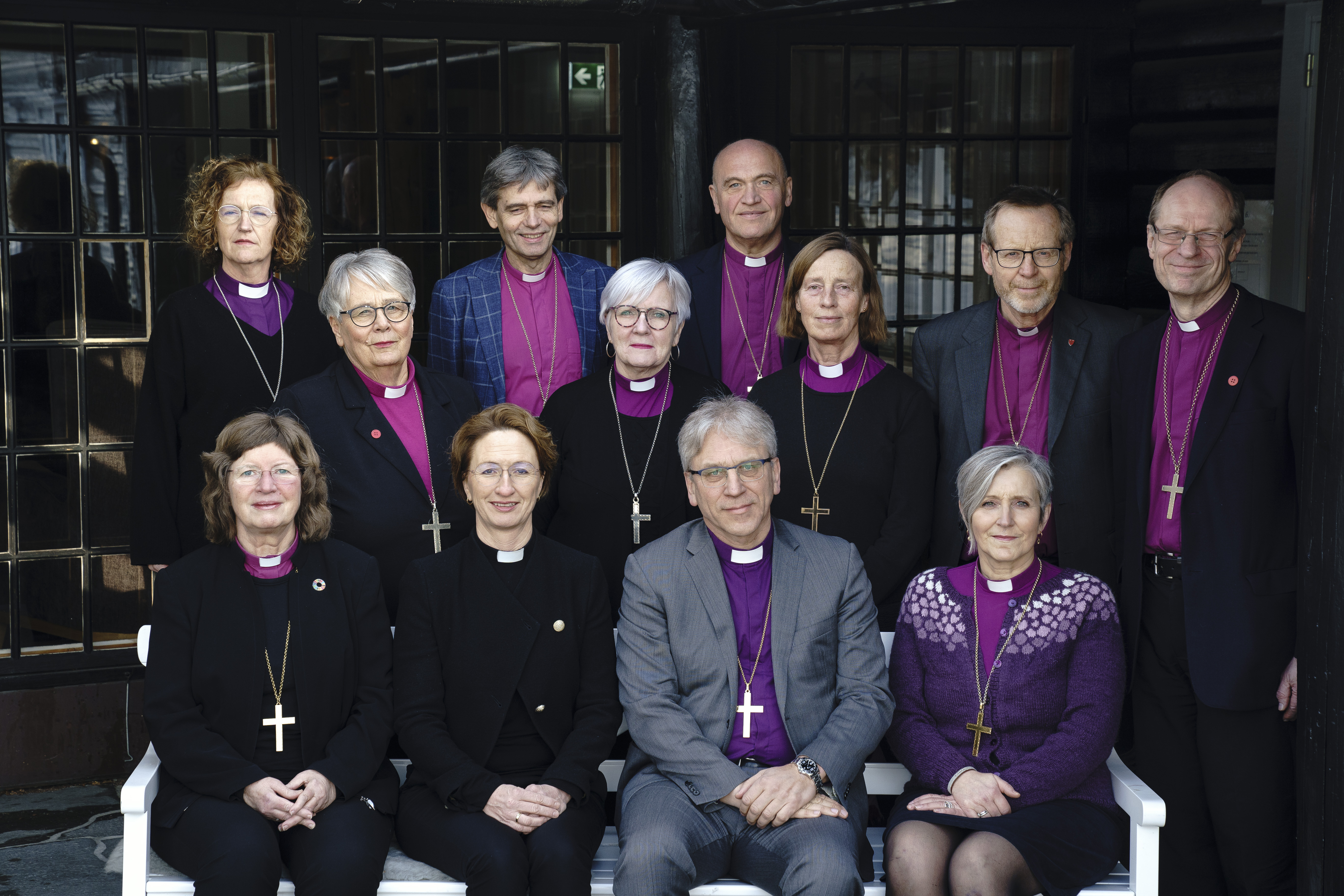 Biskoper i Den norske kirke. Bispemøtet.

Olav Fykse Tveit, preses, Nidaros domprosti

Fungerende biskop Kari Mangrud Alvsvåg, Borg bispedømme

Kari Veiteberg, Oslo bispedømme

Solveig Fiske, Hamar bispedømme

Jan Otto Myrseth, Tunsberg bispedømme

Stein Reinertsen, Agder og Telemark bispedømme

Anne Lise Ådnøy, Stavanger bispedømme

Halvor Nordhaug, Bjørgvin bispedømme

Ingeborg Midttømme, Møre bispedømme

Herborg Oline Finnset, Nidaros bispedømme

Ann-Helen Fjeldstad Jusnes, Sør-Hålogaland bispedømme

Olav Øygard, Nord-Hålogaland bispedømme