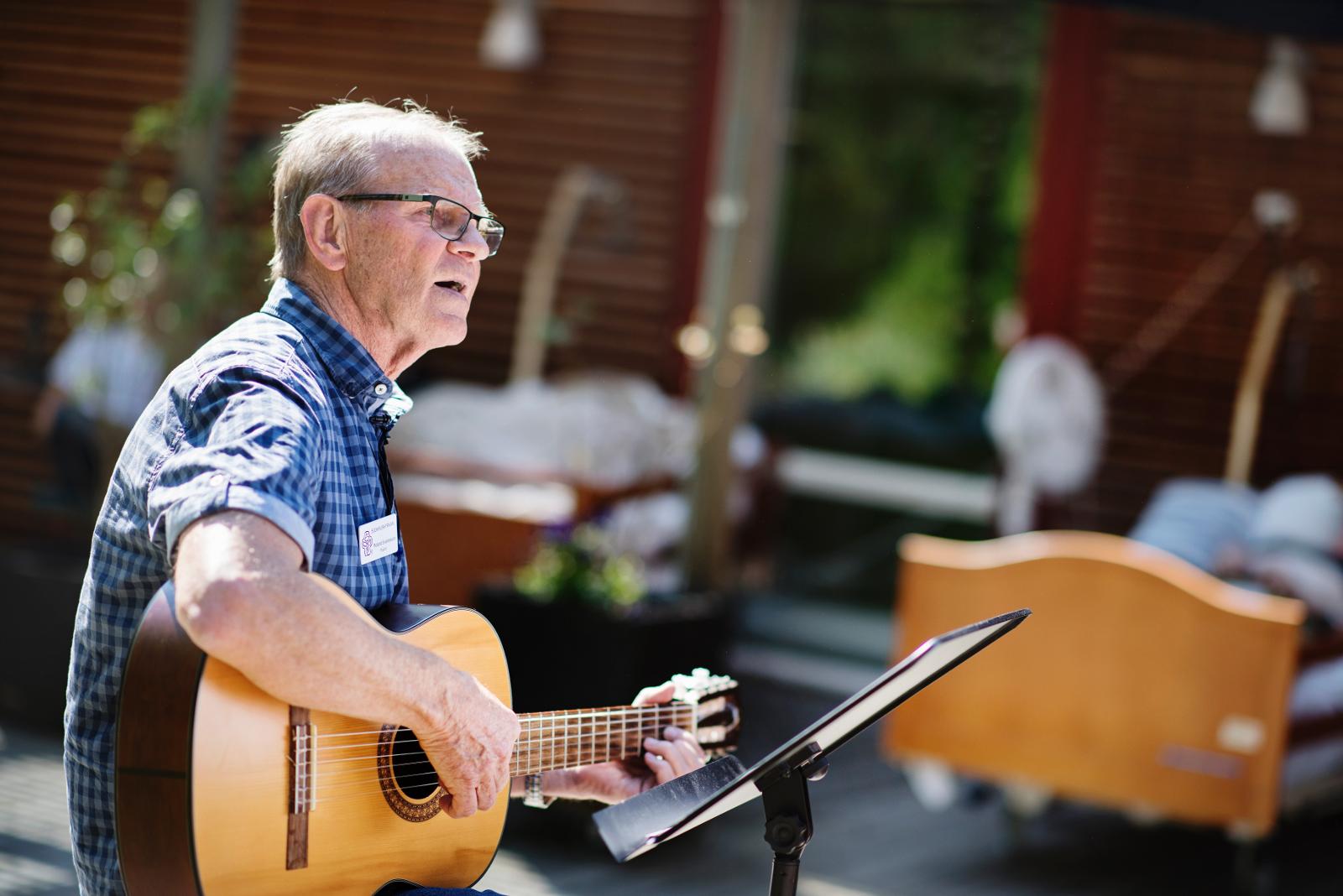 Roland Svantesson har sett musikens helande kraft