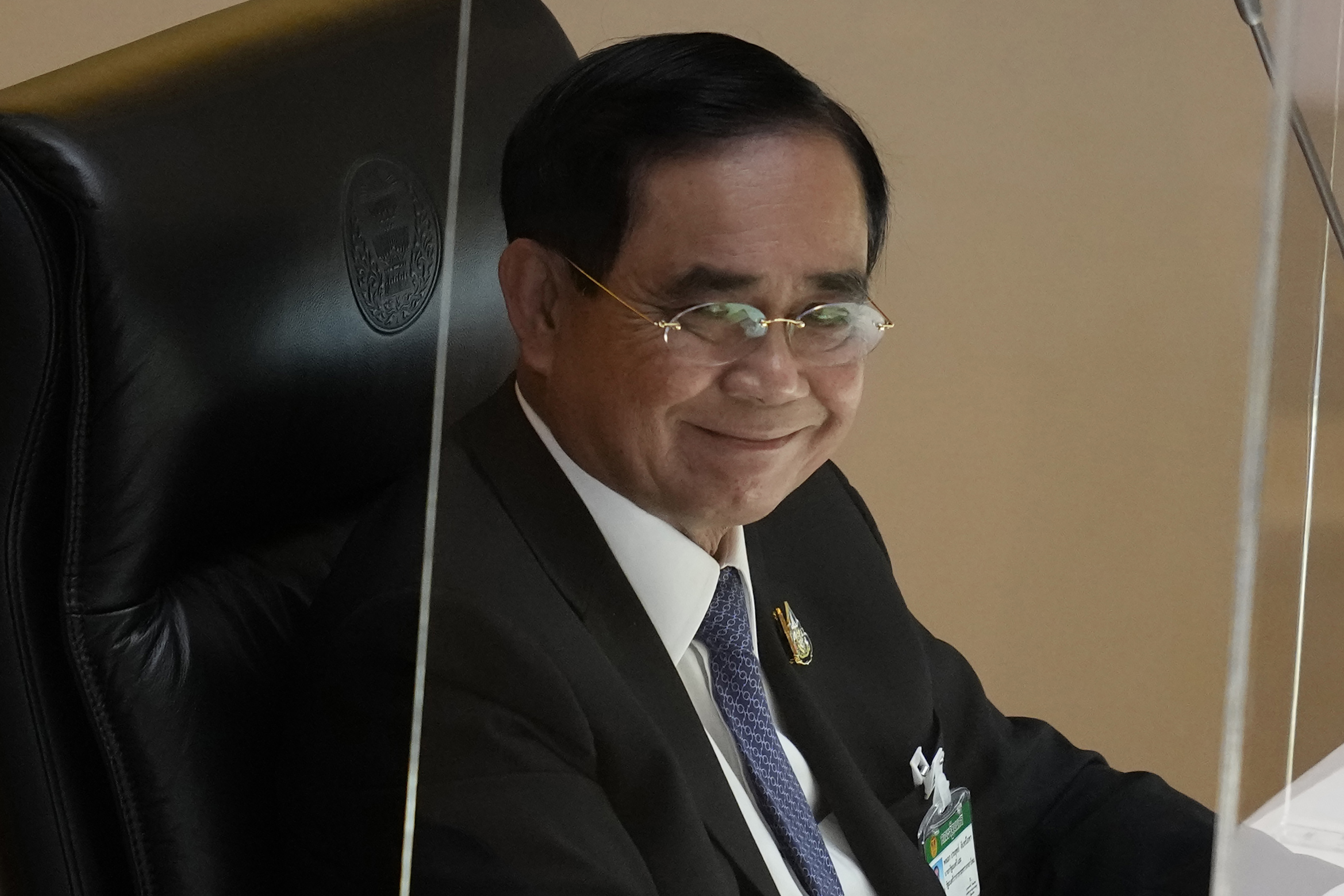 Thailands statsminister overlevde fjerde mistillitsforslag på to år