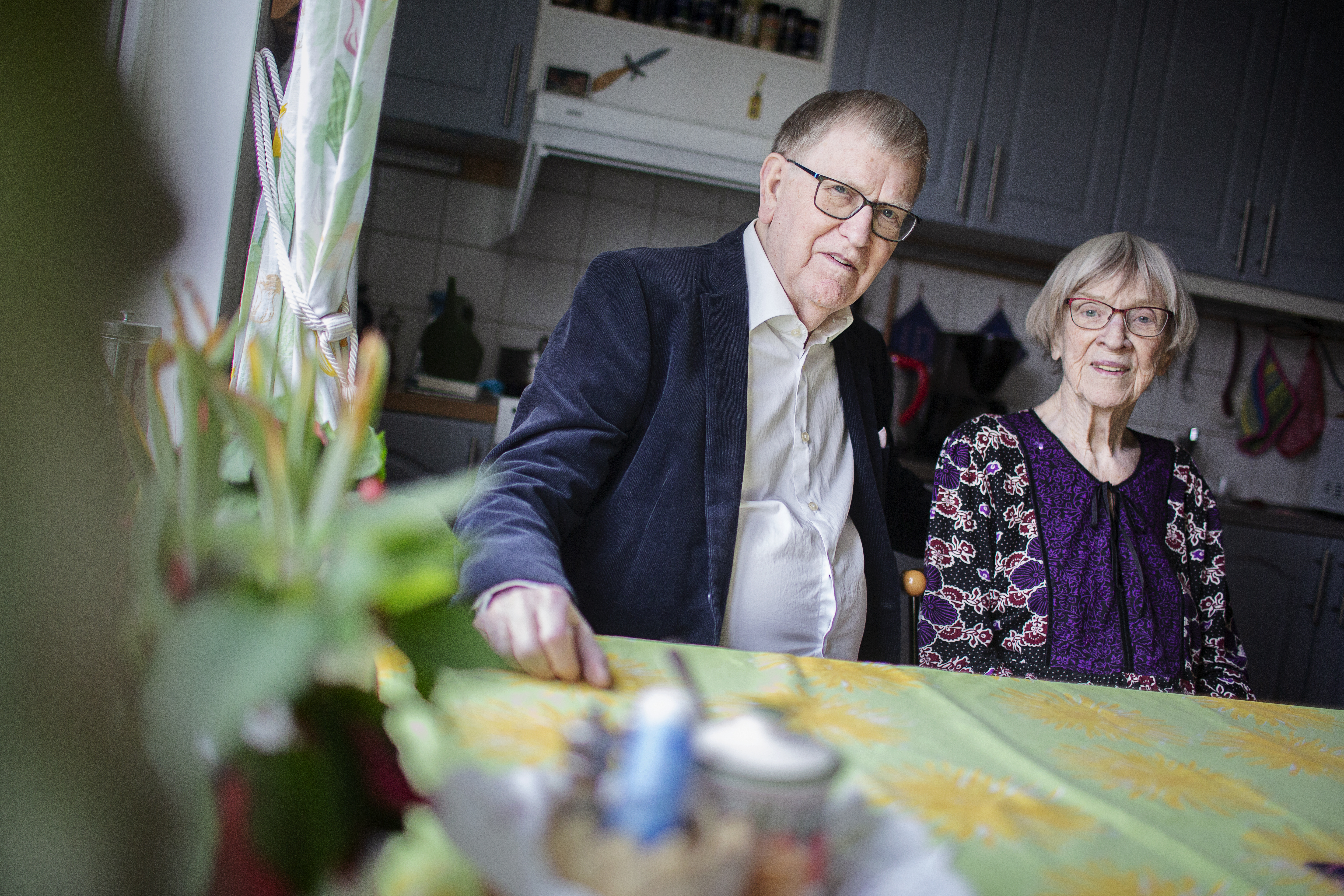 Dagens förre chefredaktör Olof Djurfeldt fyller 90 år.