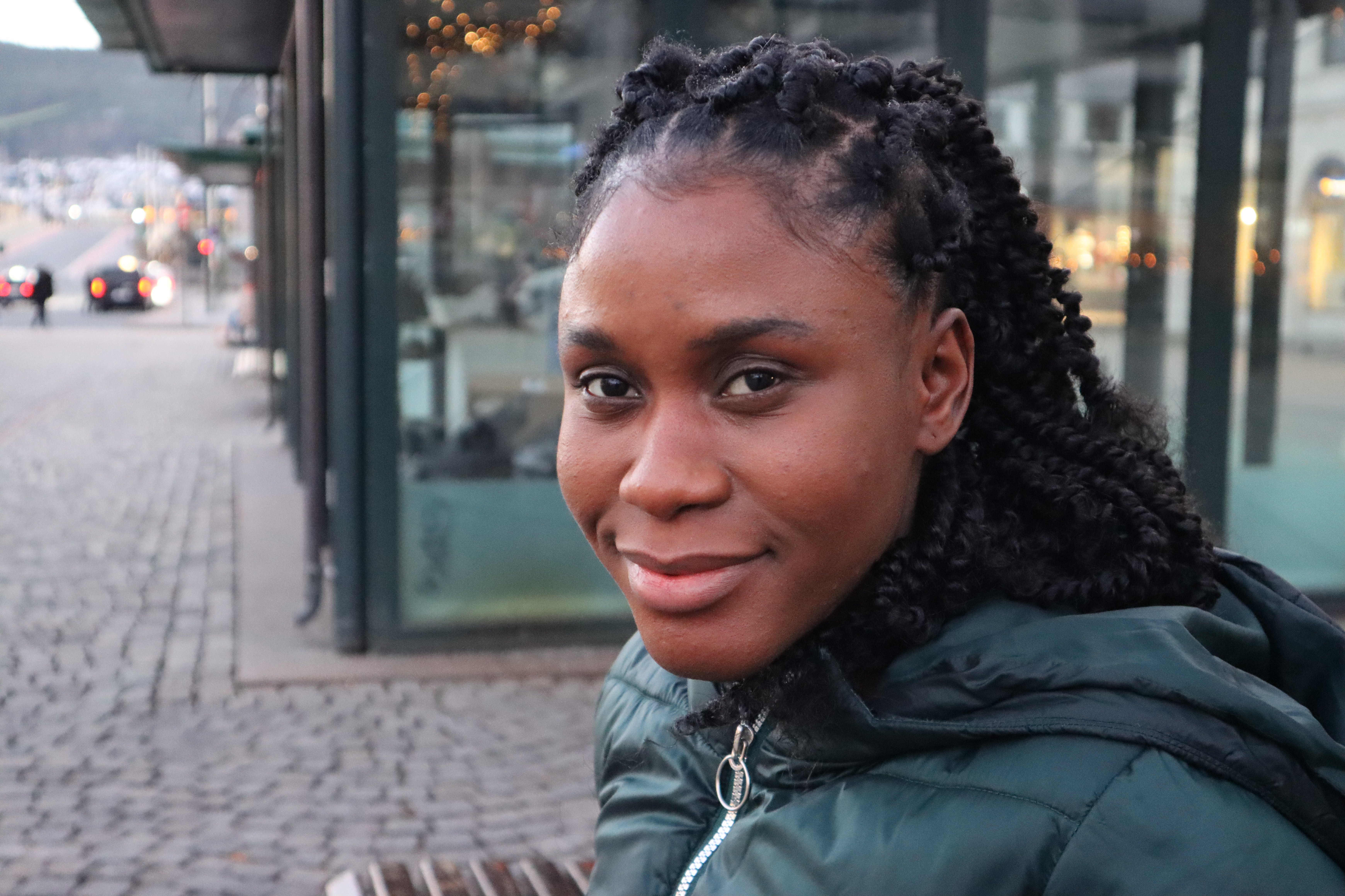 Mariama Dafae, prosjektmedarbeider hos Drammen sanitetsforening.