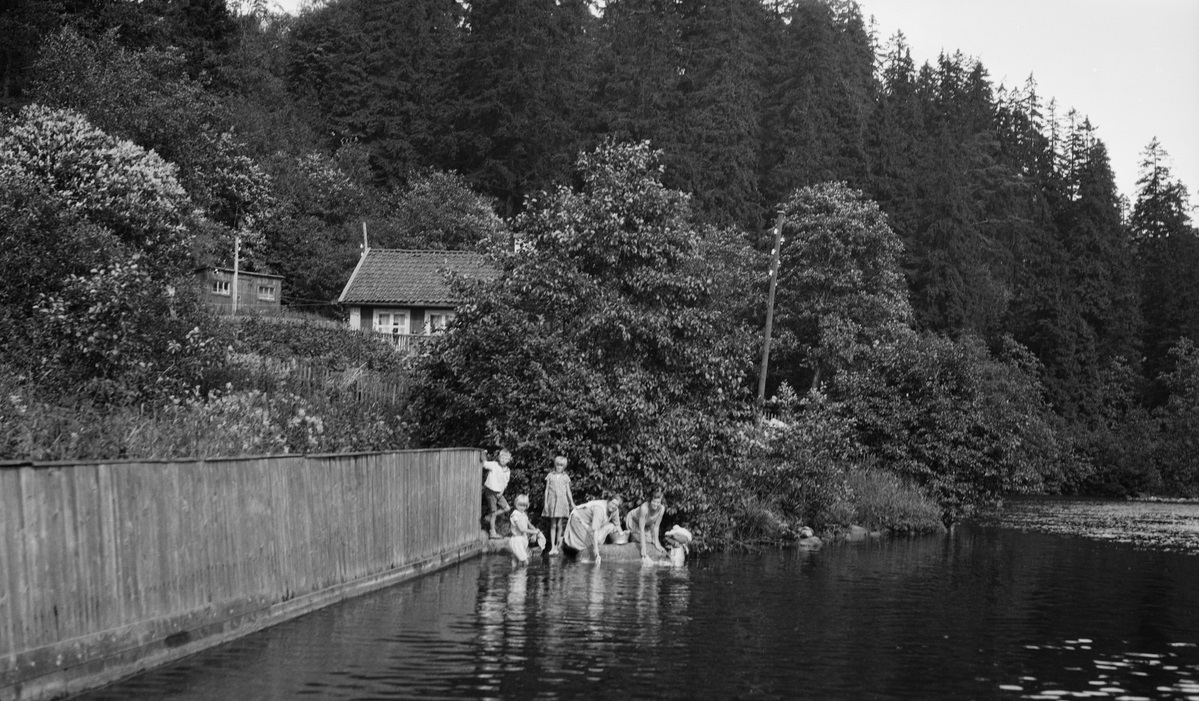 På 1920-tallet skylte de fortsatt klær i dammen ved Nydalen.