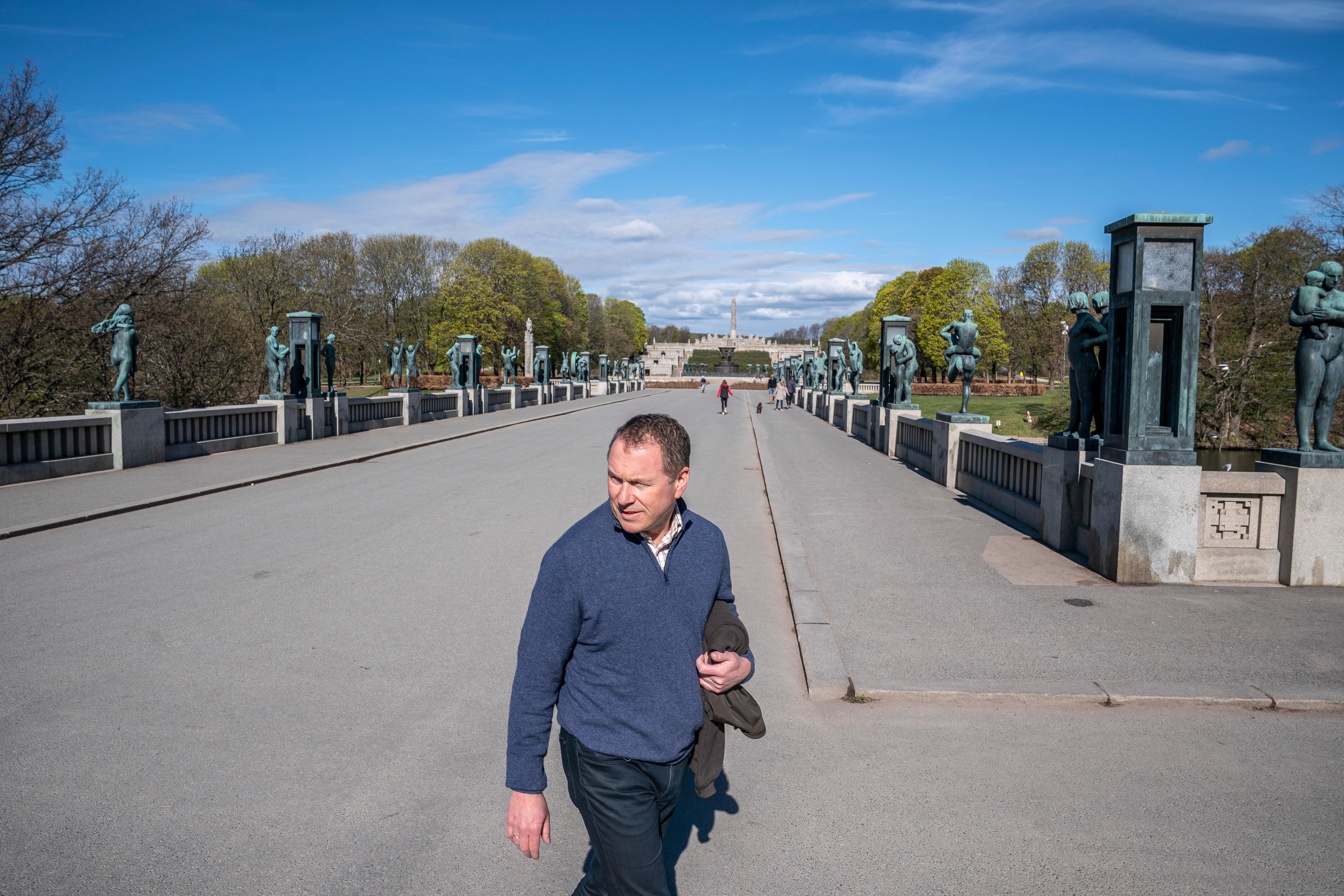 Økokrimforsker Petter Gottschalk tviler på at Nicolai Tangen vil få tillit som sjef for Oljefondet