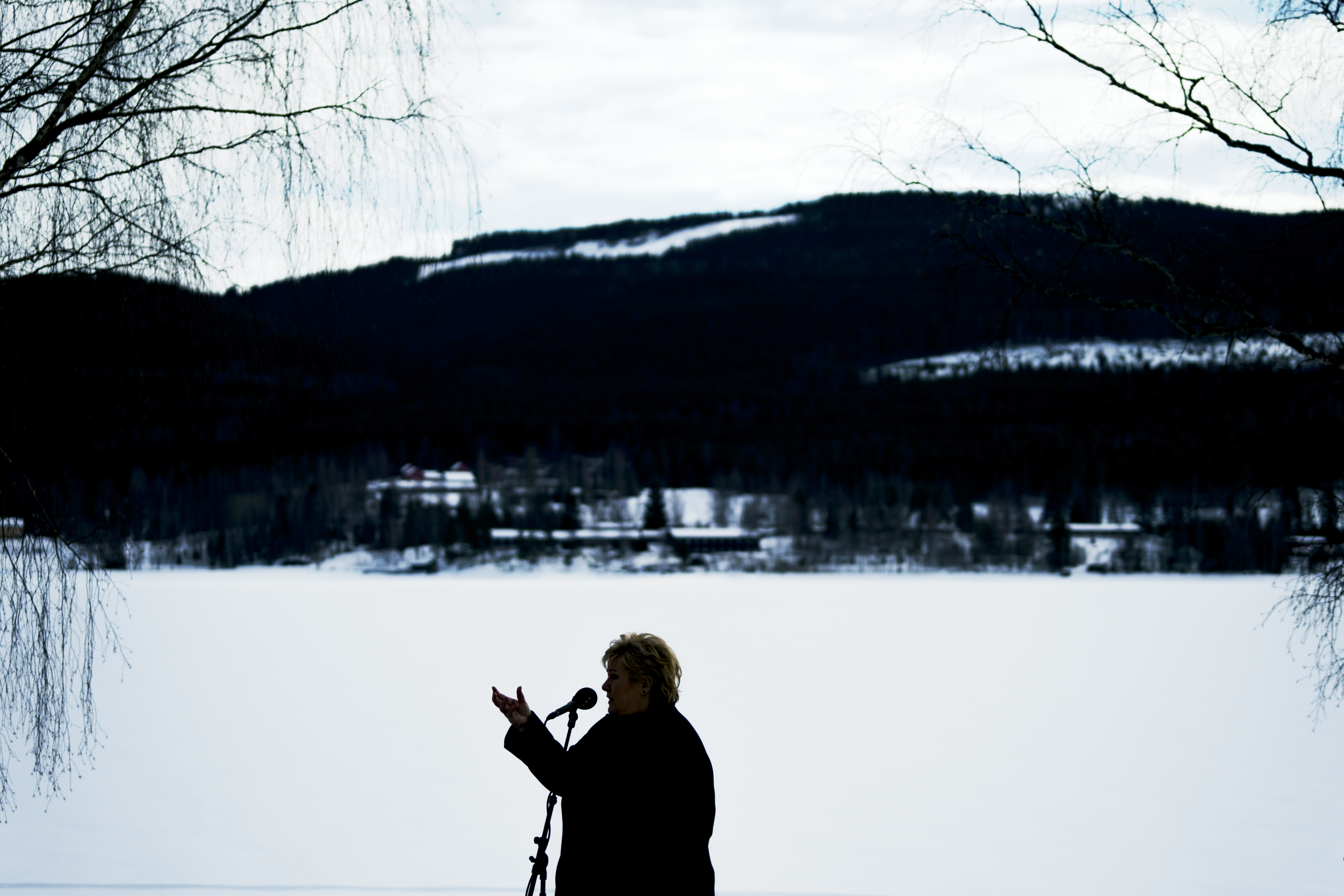 Erna Solberg etterforskes for smittevernbrudd på Geilo.