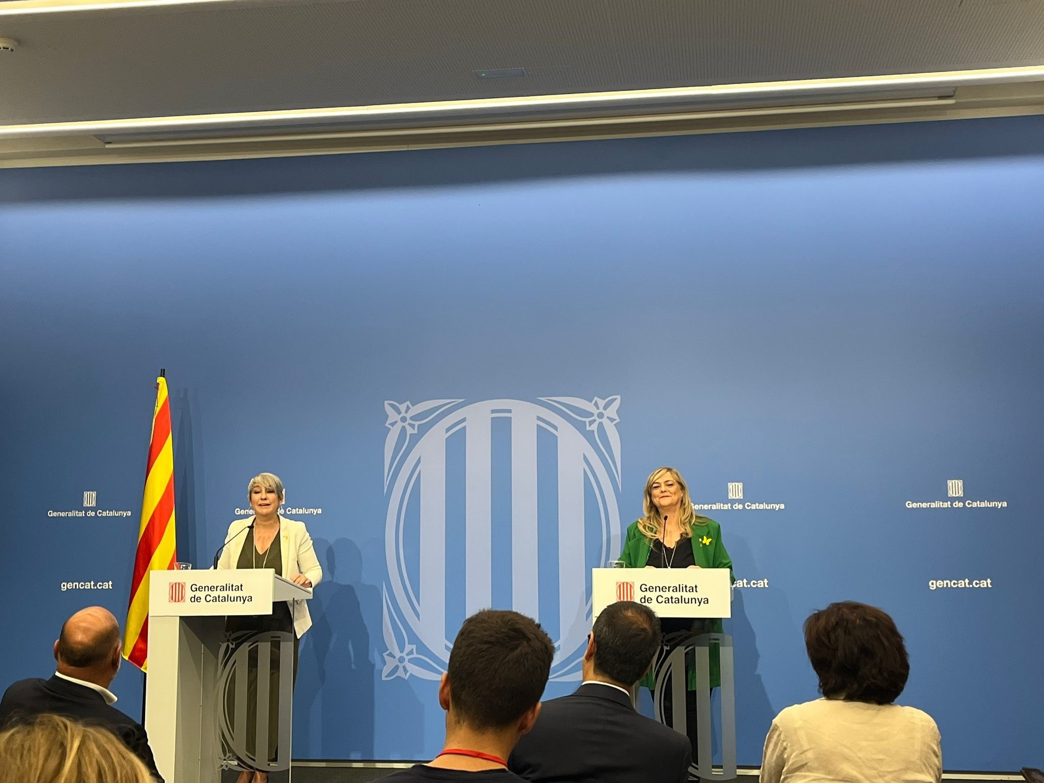 Cataluña podrá multar a los grandes propietarios que toleren la ocupación de sus viviendas