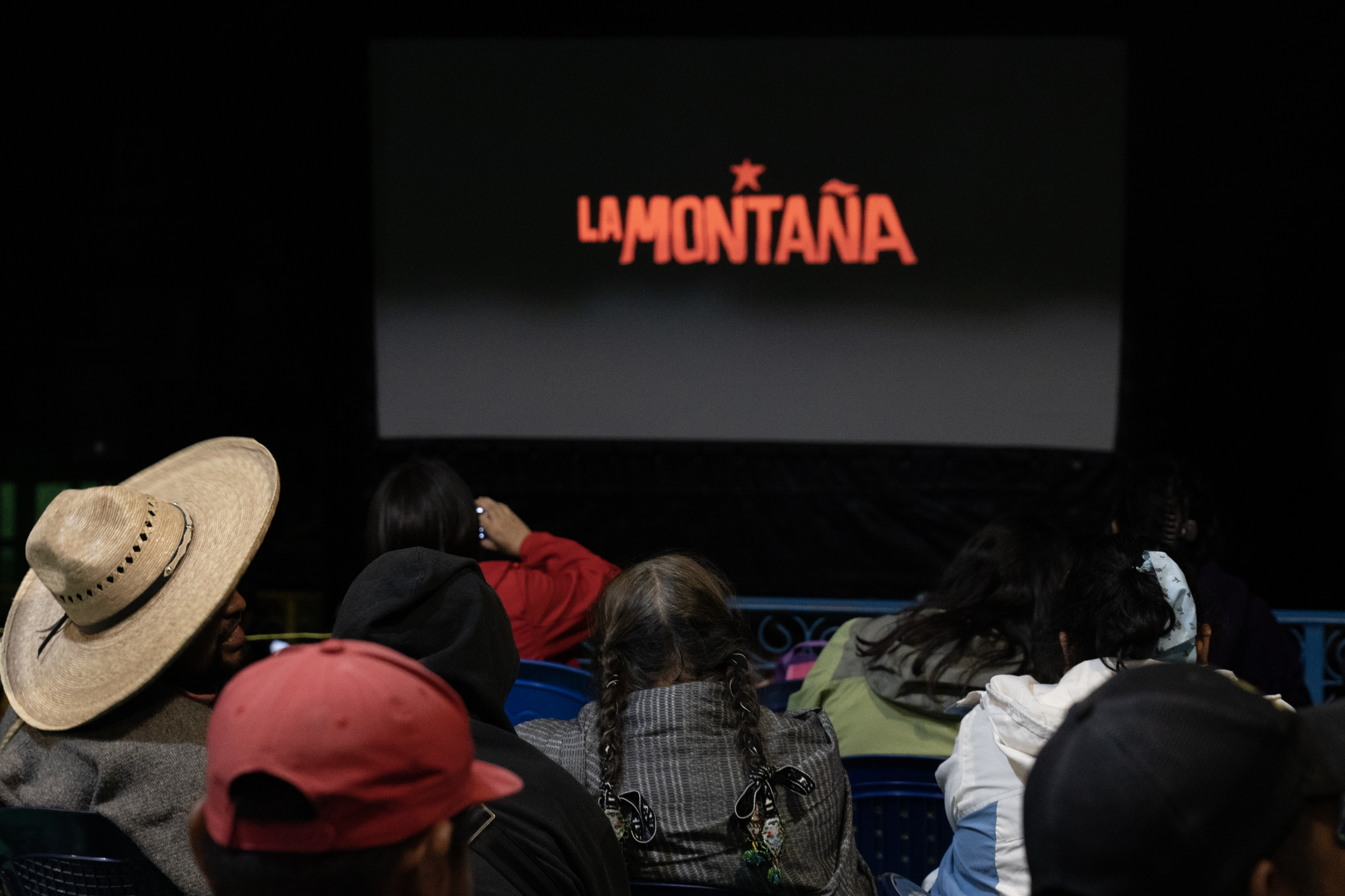 Noche de cine en territorio zapatista para “rehacer el mundo” y un velero  en el Atlántico | EL PAÍS México