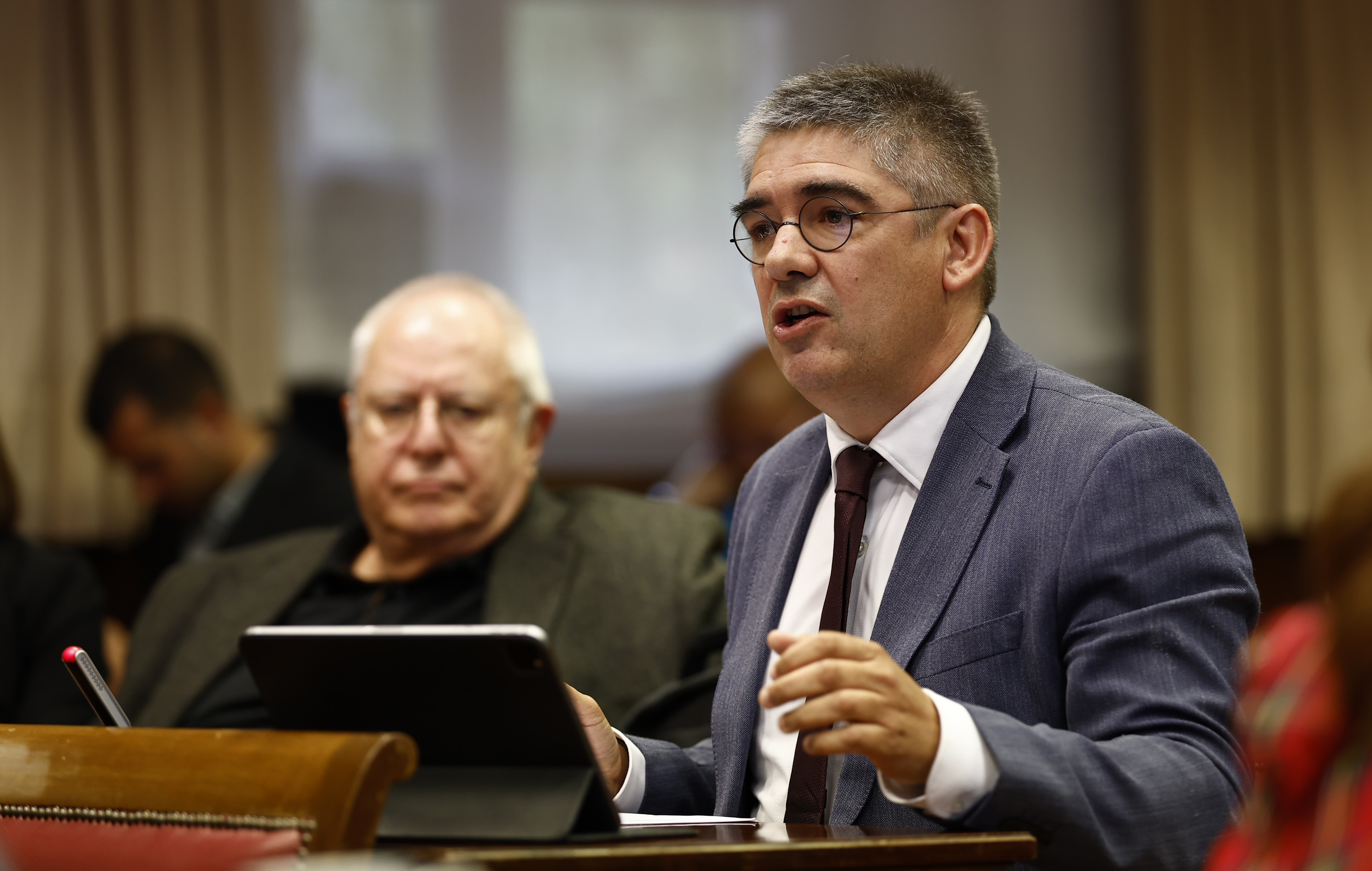 DVD 1290 (30/10/2025). Madrid. El presidente del Gobierno, Pedro Sánchez, comparece en la comisión del 'caso Koldo'. Gorka Elejabarrieta de Eh-bildu. foto de Claudio Álvarez