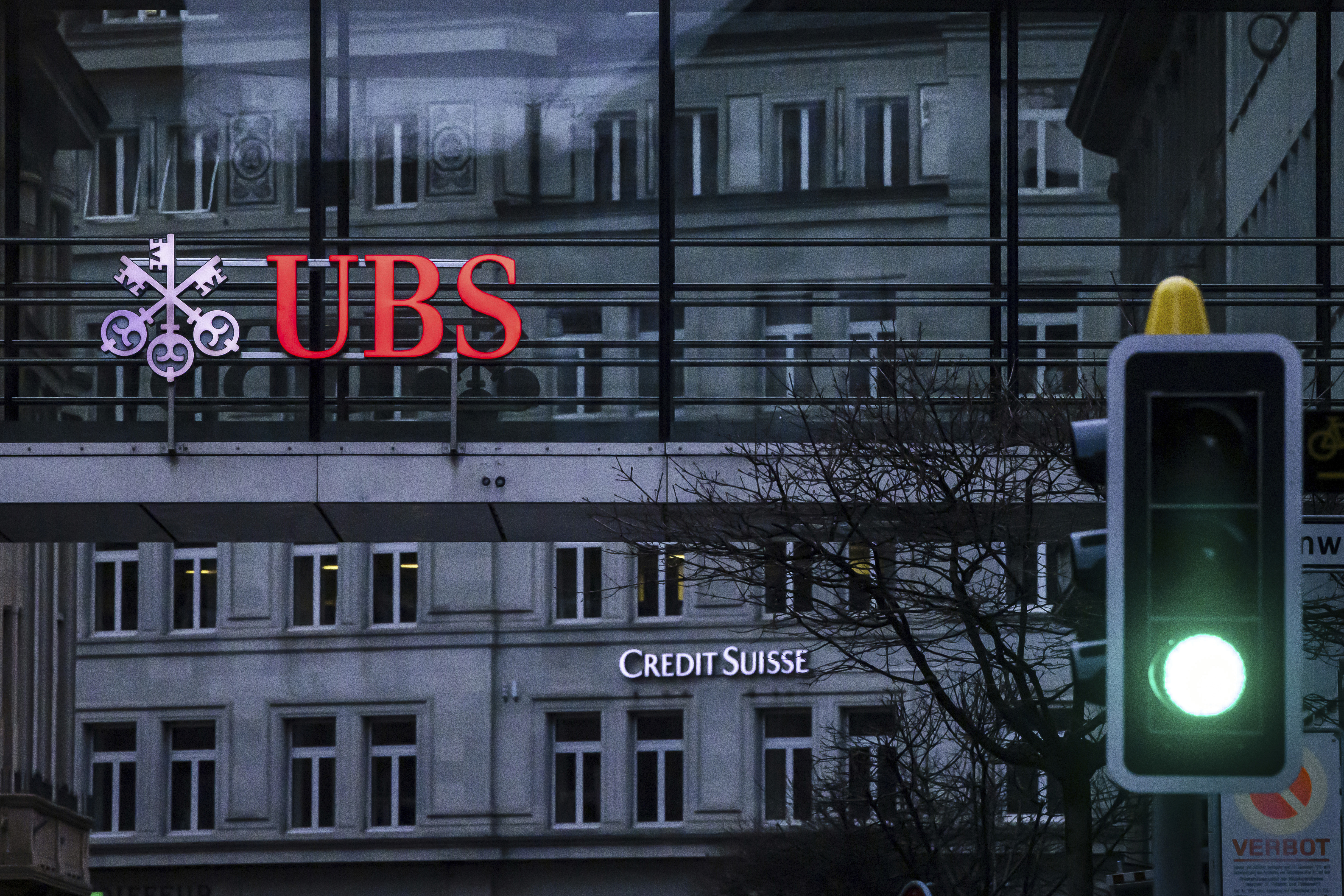 UBS hará desaparecer la marca Credit Suisse en 2025 y despedirá a 3.000 trabajadores