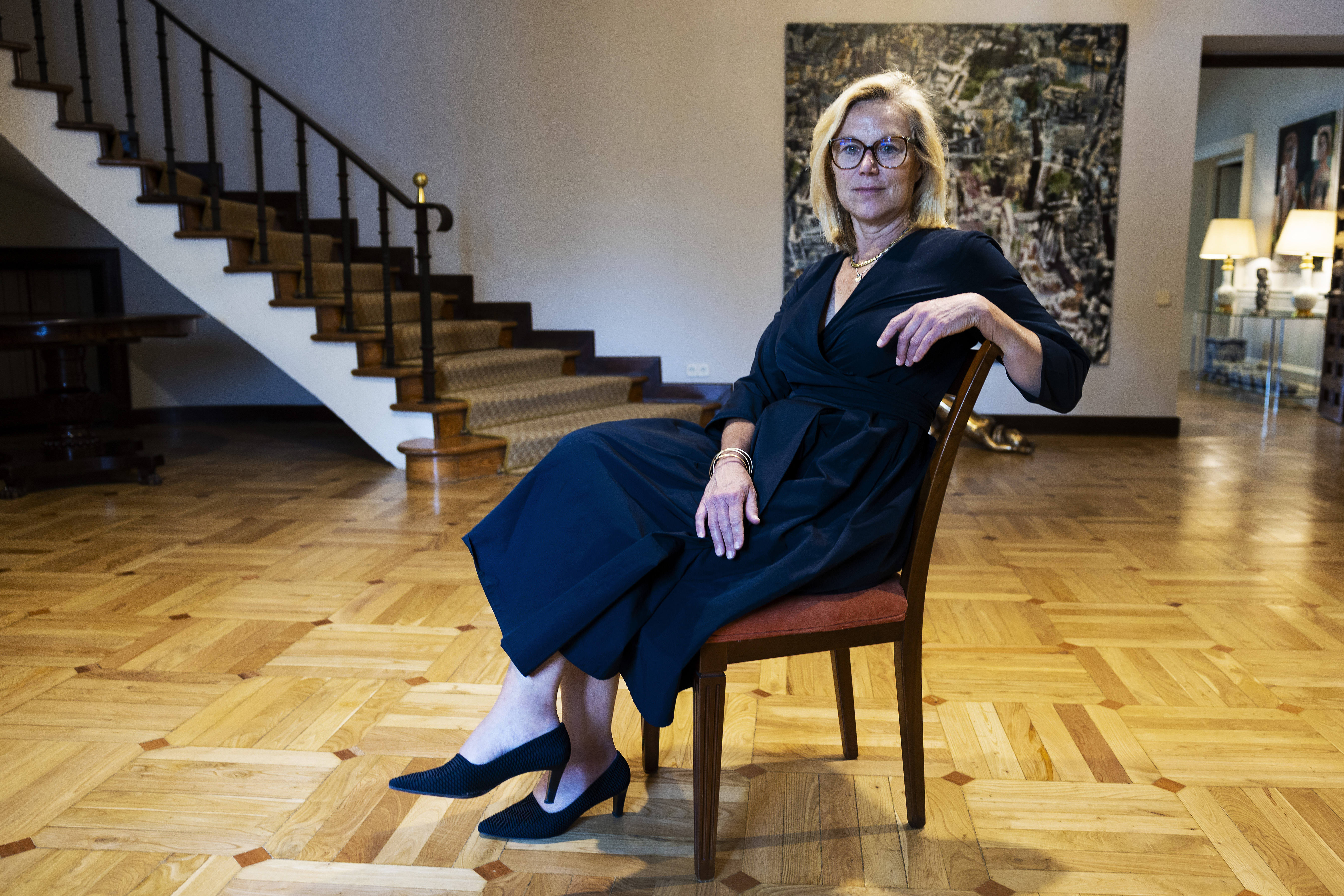 Sigrid Kaag, Vice-Primeira Ministra e Ministra das Finanças da Holanda, esta segunda-feira na residência do Embaixador dos Países Baixos em Madrid.