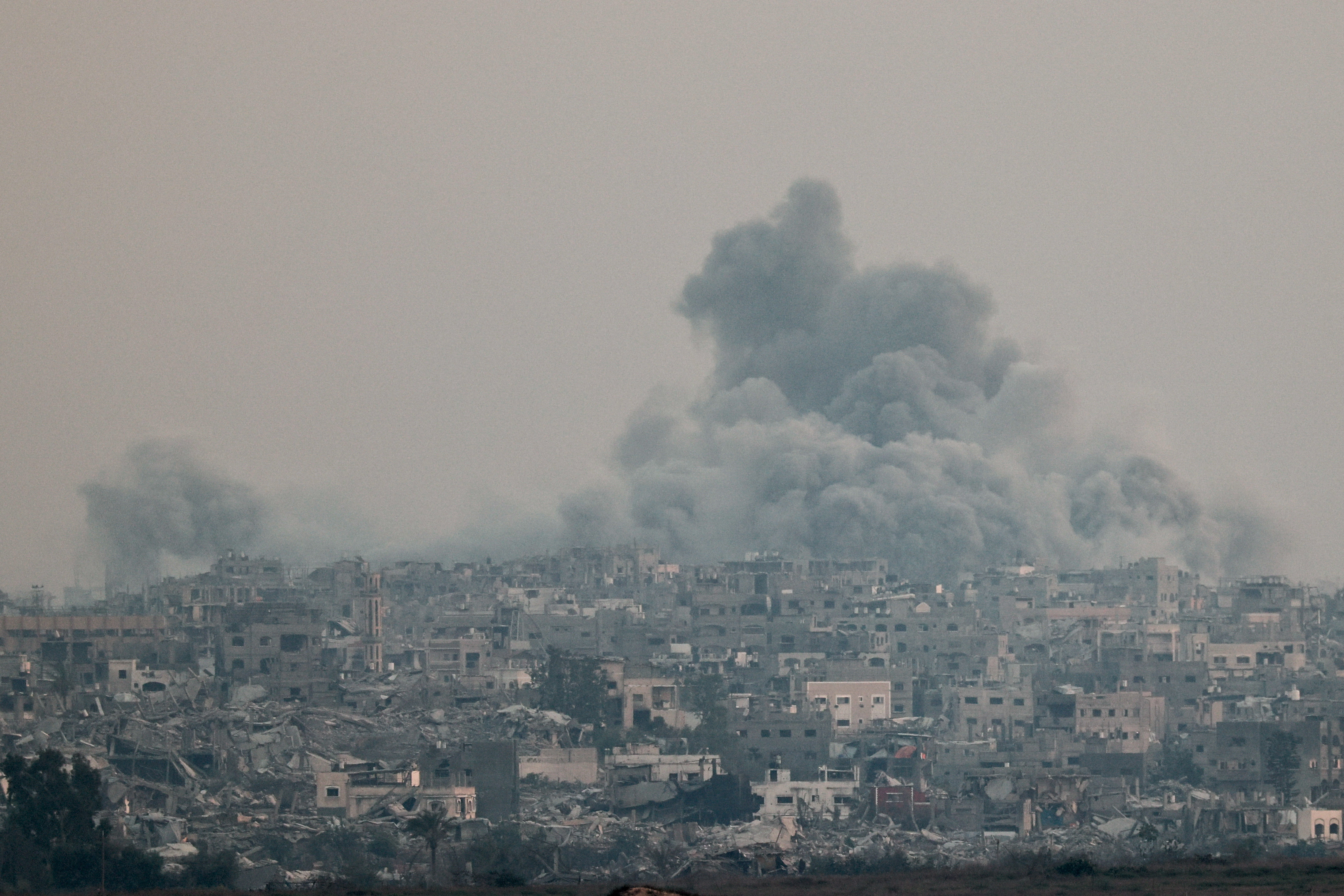 Smoke rises after an explosion in Gaza, as seen from the Israeli side of the Israel-Gaza border, July 22, 2025. REUTERS/Amir Cohen