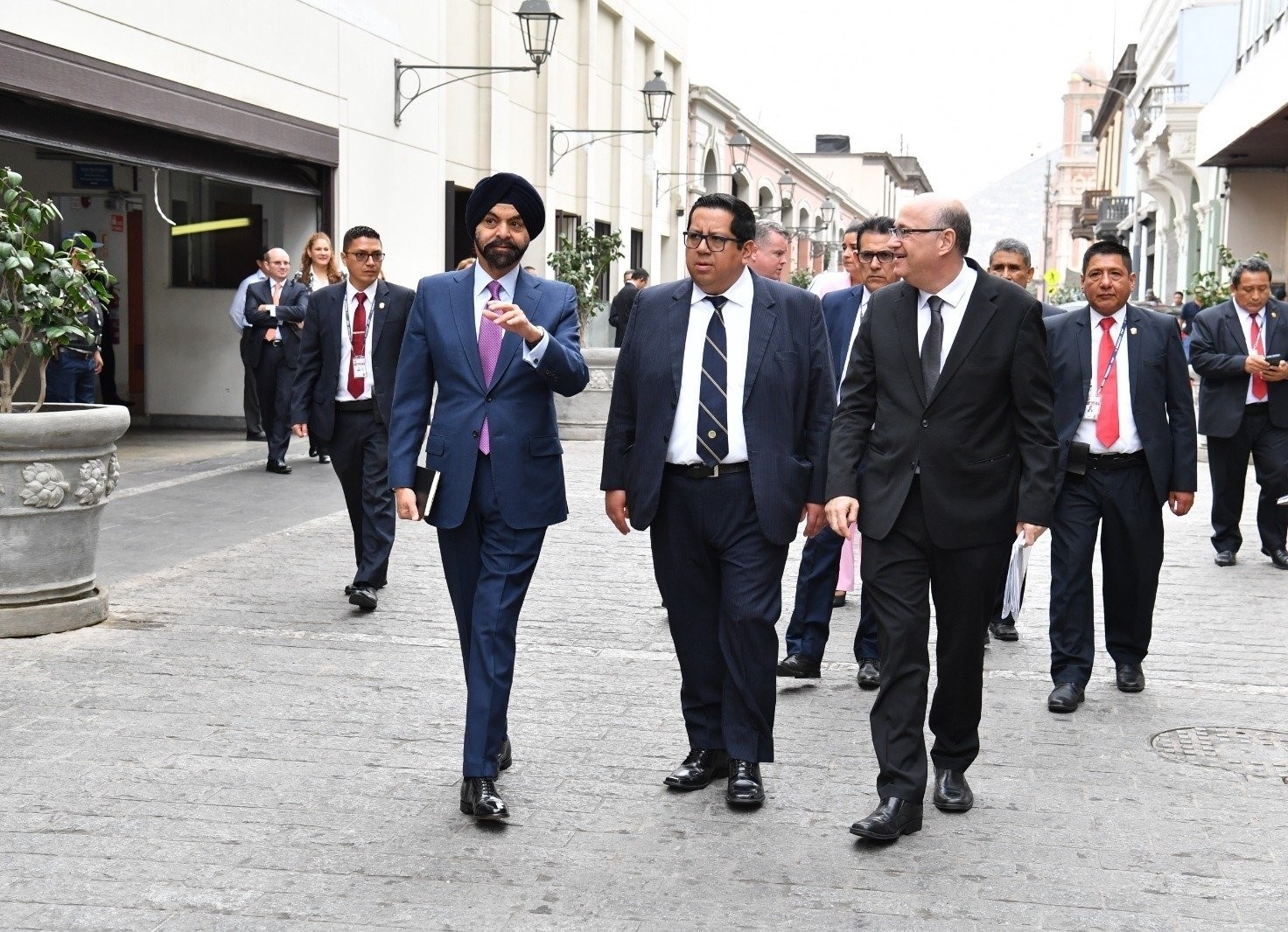 El BID y el Banco Mundial se alían para impulsar el desarrollo de Latinoamérica