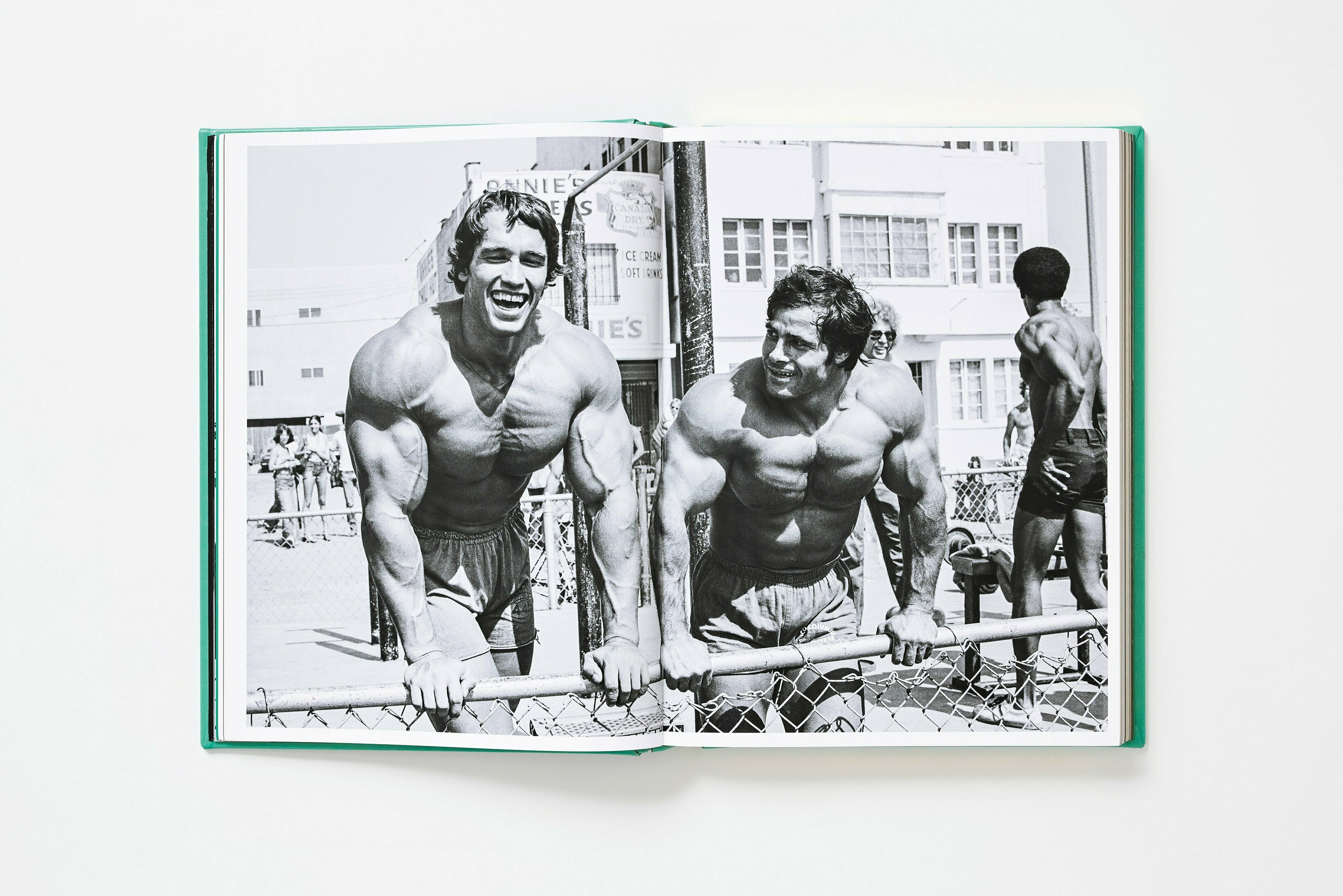 Arnold Schwarzenegger lanzará un libro de autoayuda