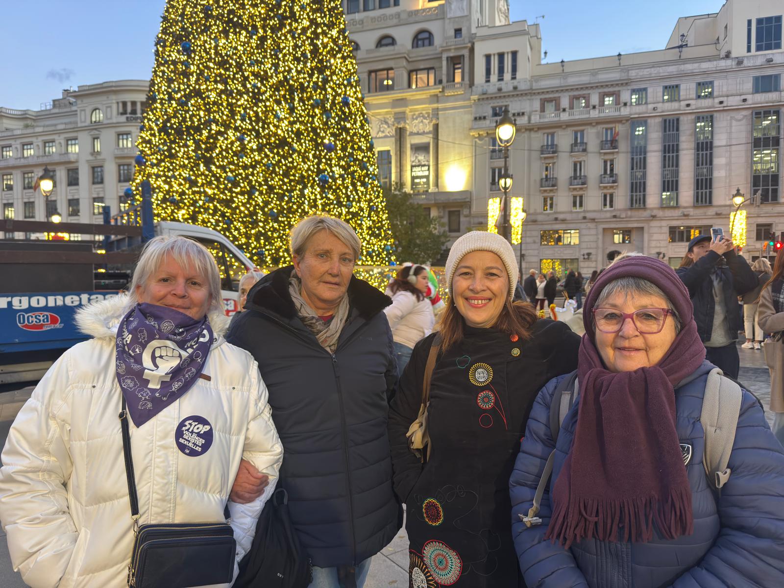 Cuatro amigas francesas luchan en Madrid por tener una ley integral en su país