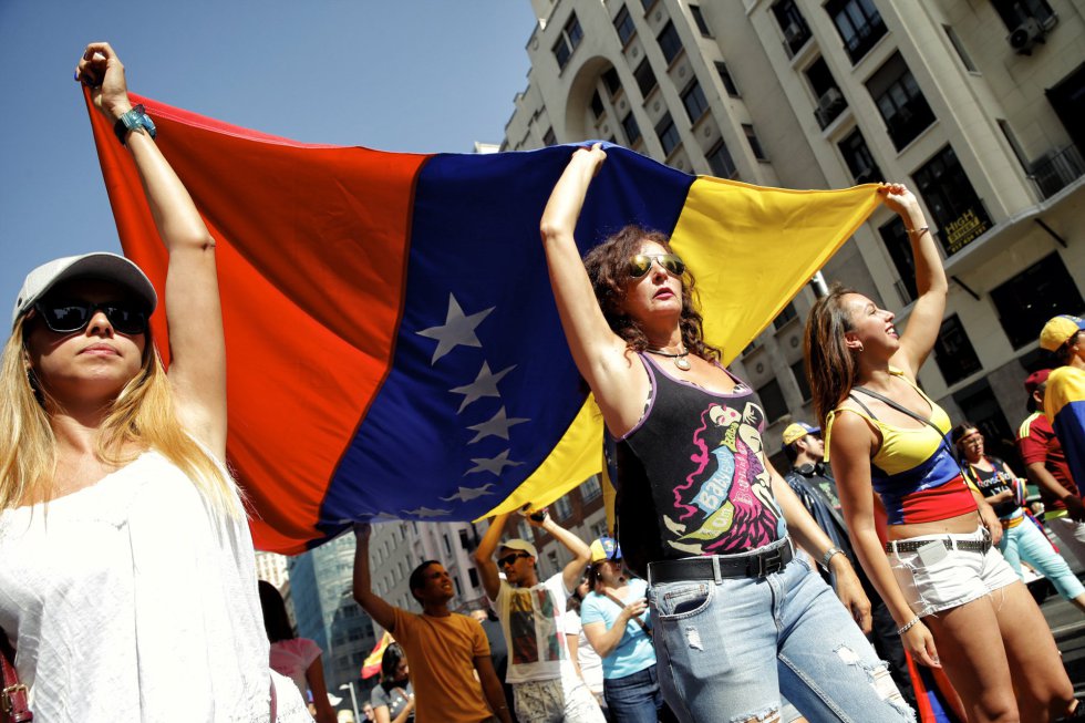 Manifestación opositora en Madrid contra Nicolás Maduro | Fotos | Noticias  de Madrid | EL PAÍS