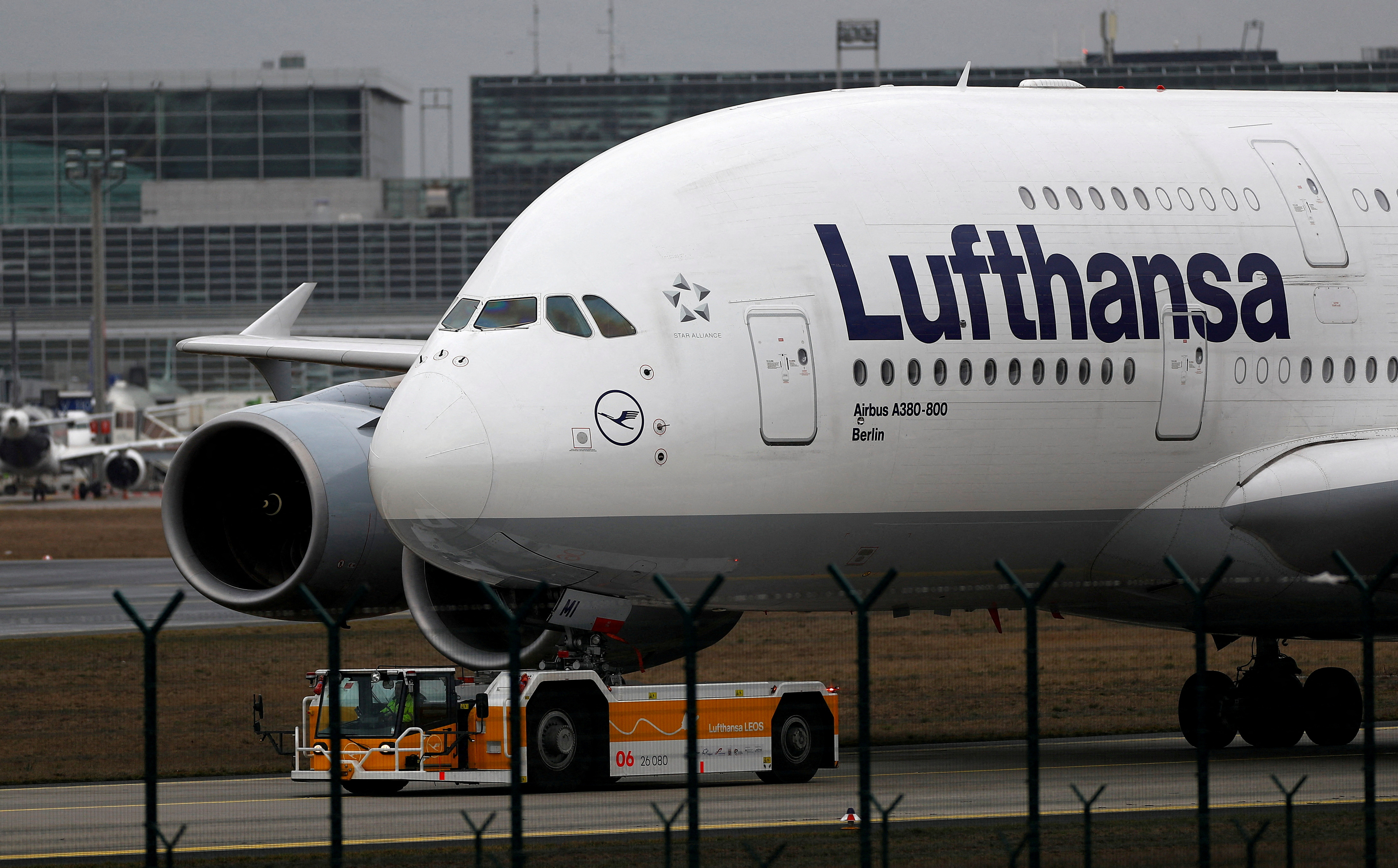 Los pilotos de Lufthansa obtienen un aumento salarial de hasta un 18% en tres años