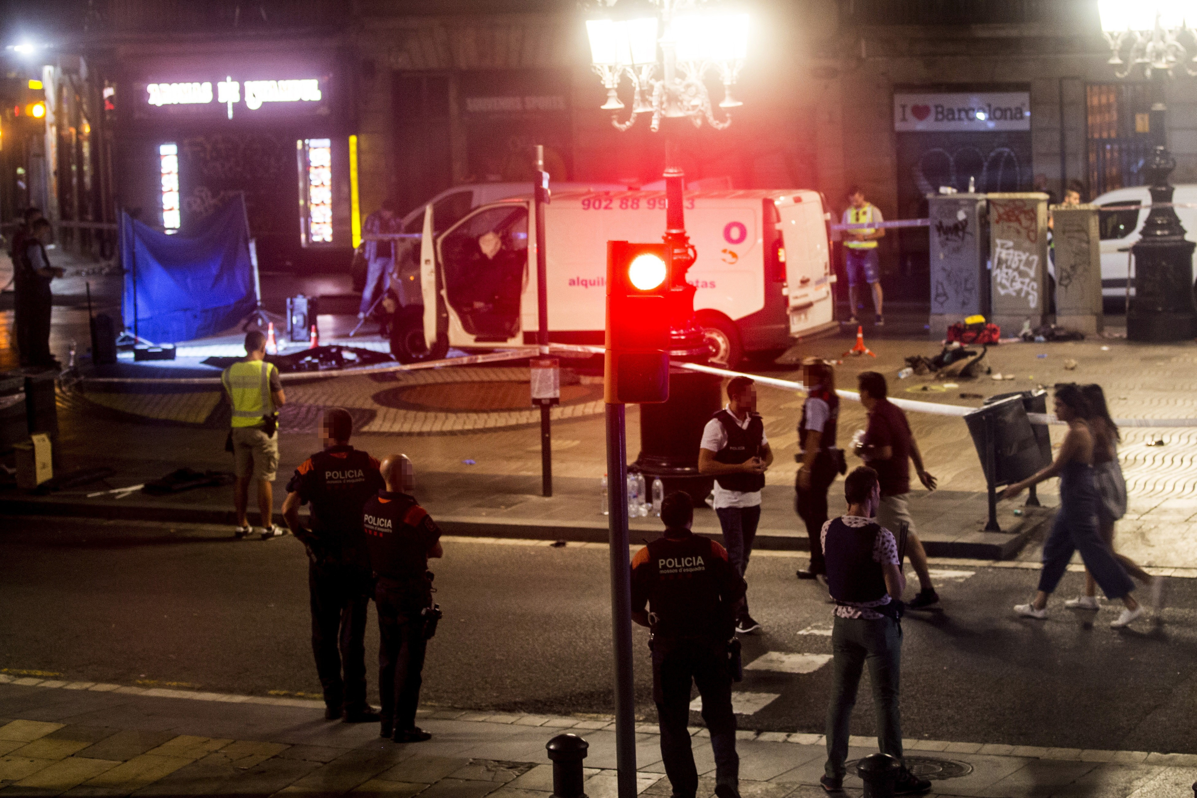 Imagem da van do ataque ocorrido em 2017 em Las Ramblas, em Barcelona. 