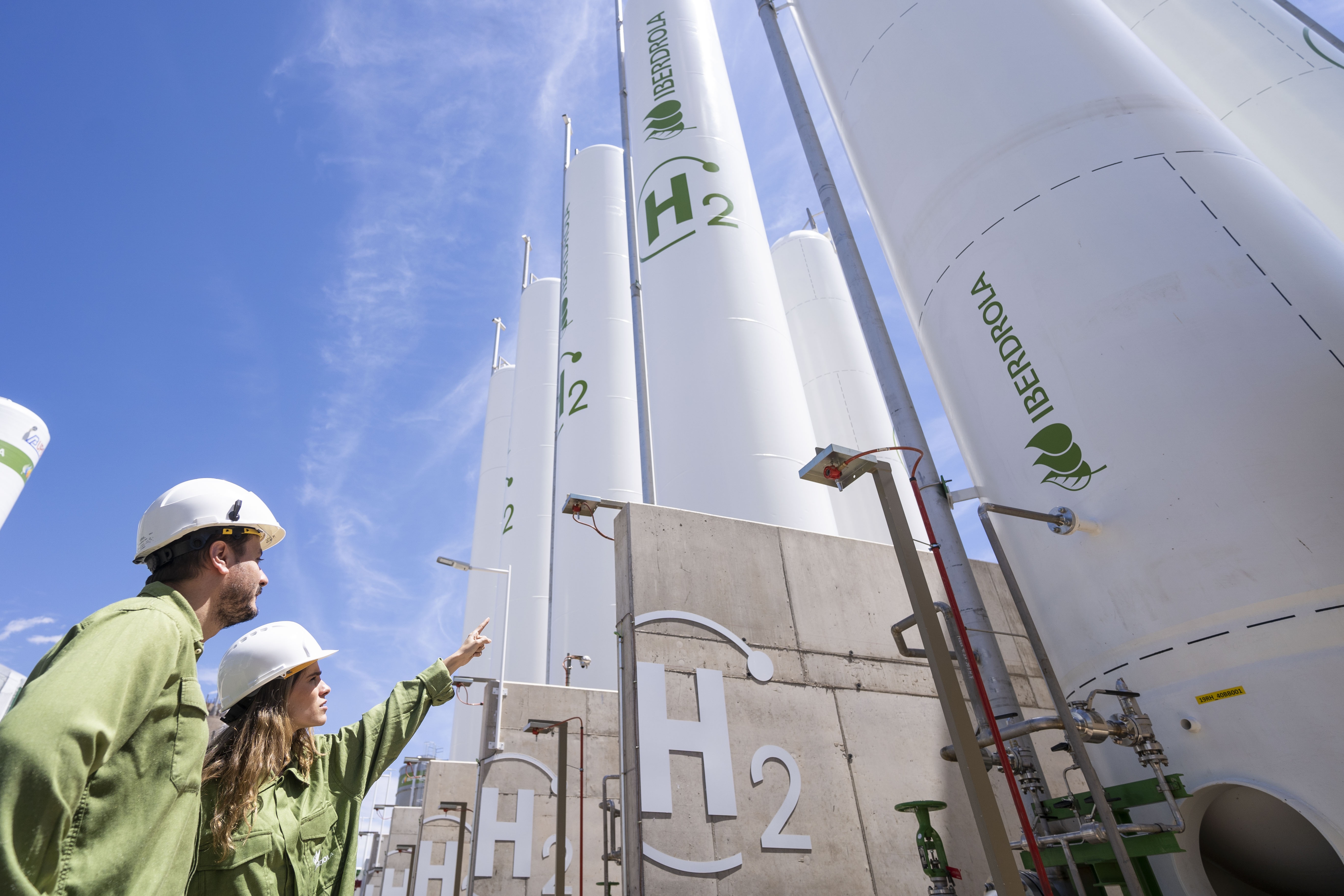 Iberdrola sella un acuerdo con la mayor comercializadora mundial de amoniaco verde para construir una planta en el sur de Europa