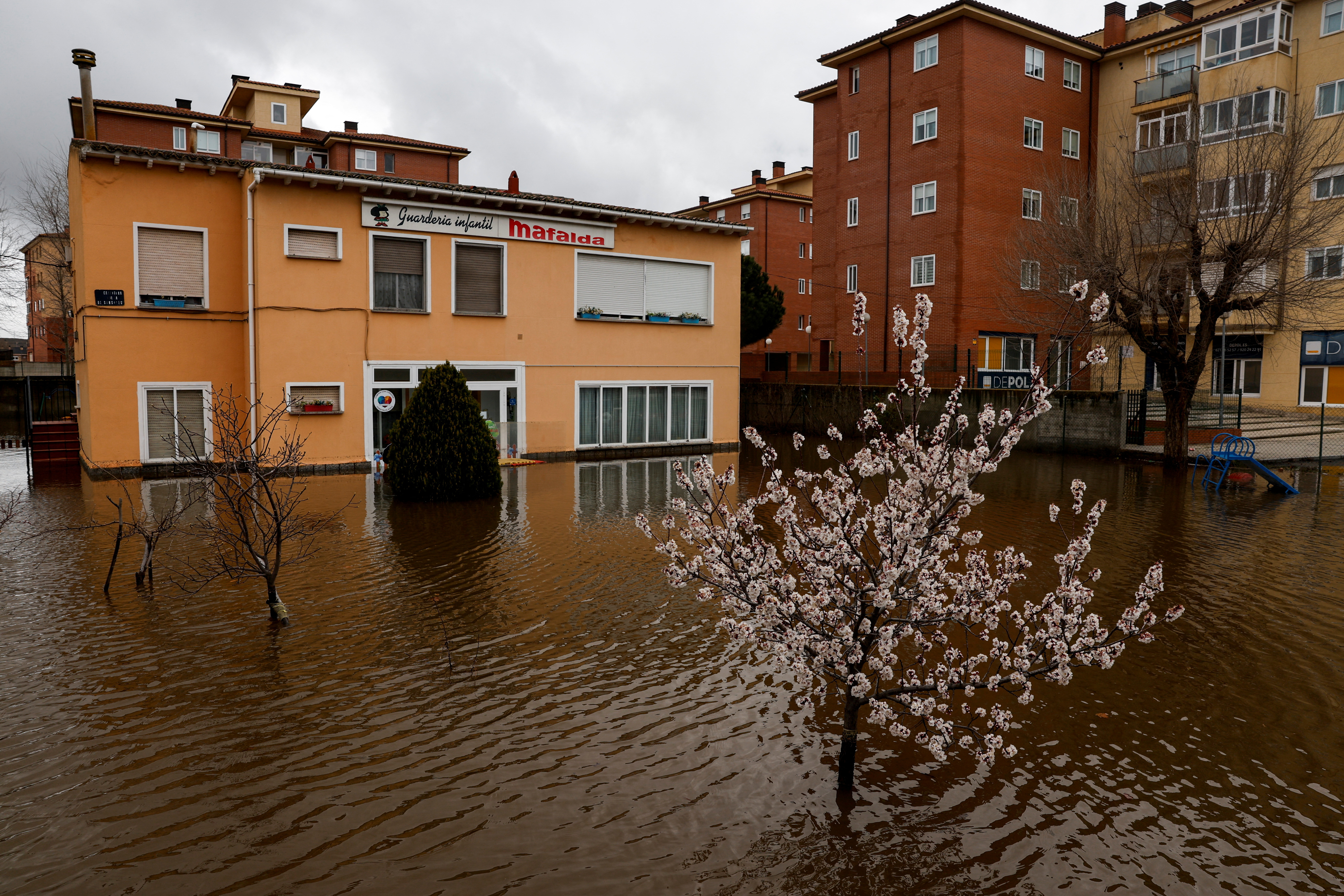 A view shows a flooded children's daycare center after heavy rains in Avila, Spain, March 21, 2025. REUTERS/Susana Vera