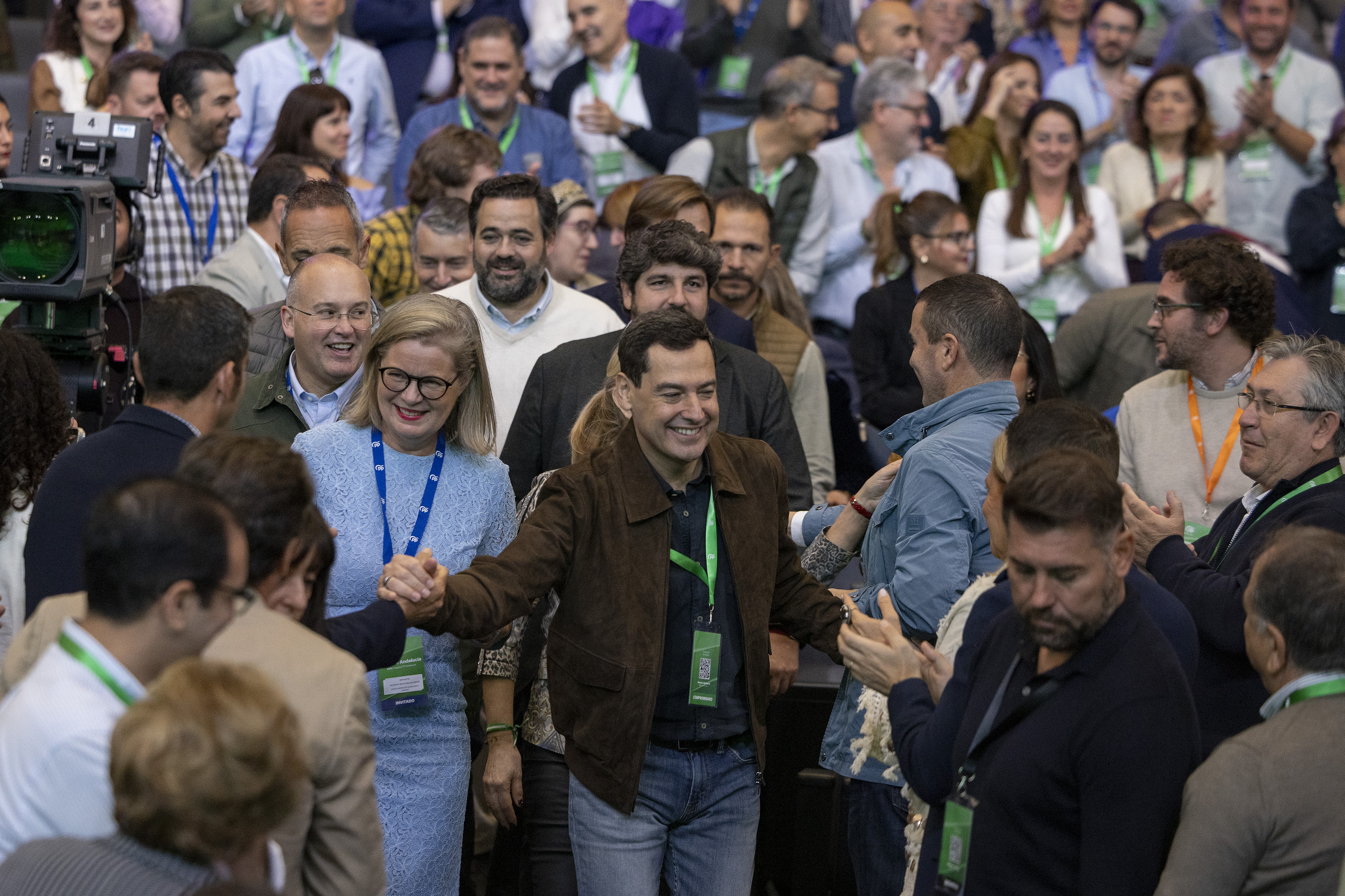 DVD1291(08/11/2025): Sevilla. El líder del PP andaluz y presidente de la Junta de Andalucía, Juanma Moreno Bonilla, durante la segunda jornadad del XVII congreso del partido celebrado en Sevilla.
FOTO: PACO PUENTES (EL PAÍS)
