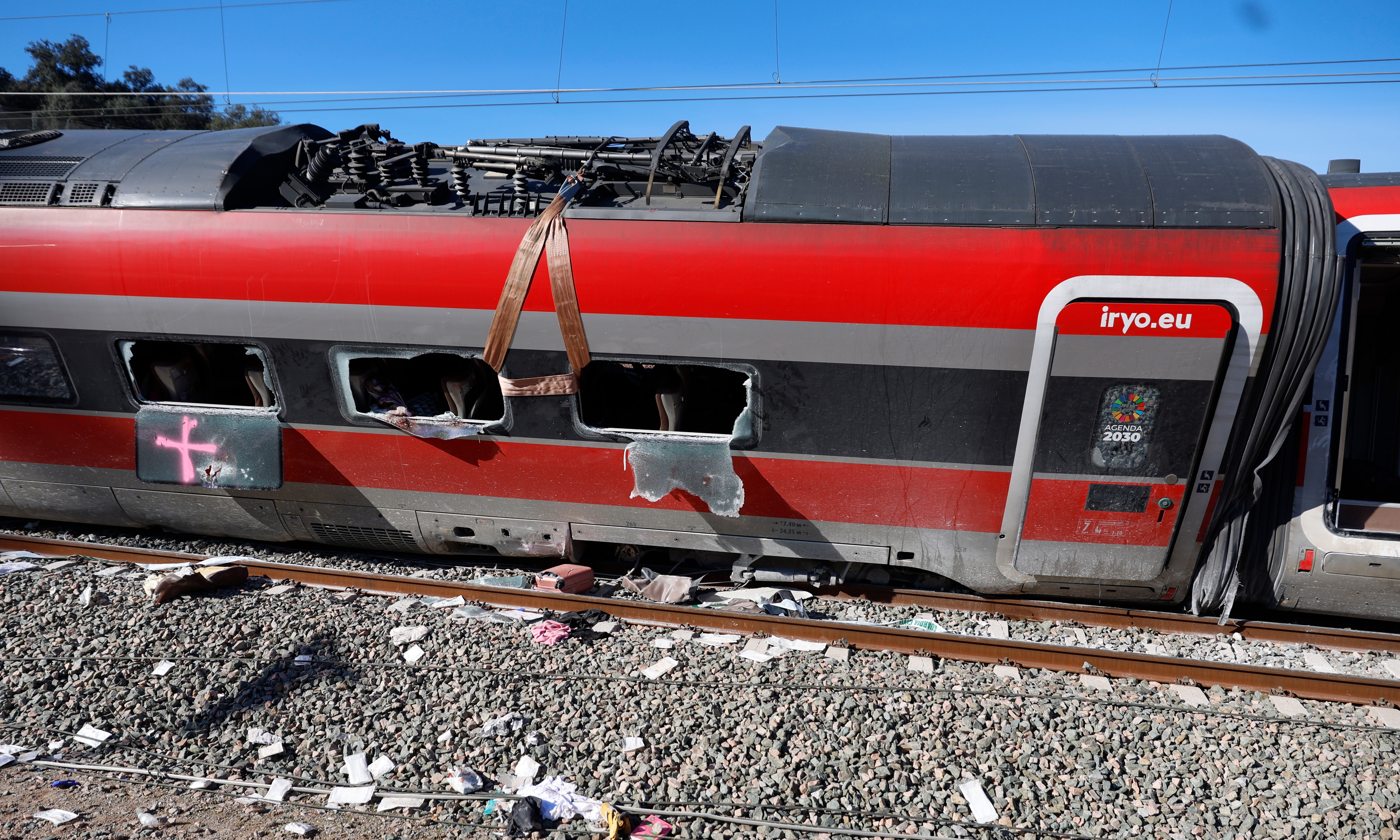 Vagón del tren Iryio siniestrado en el accidente ferroviario ocurrido el pasado domingo.
