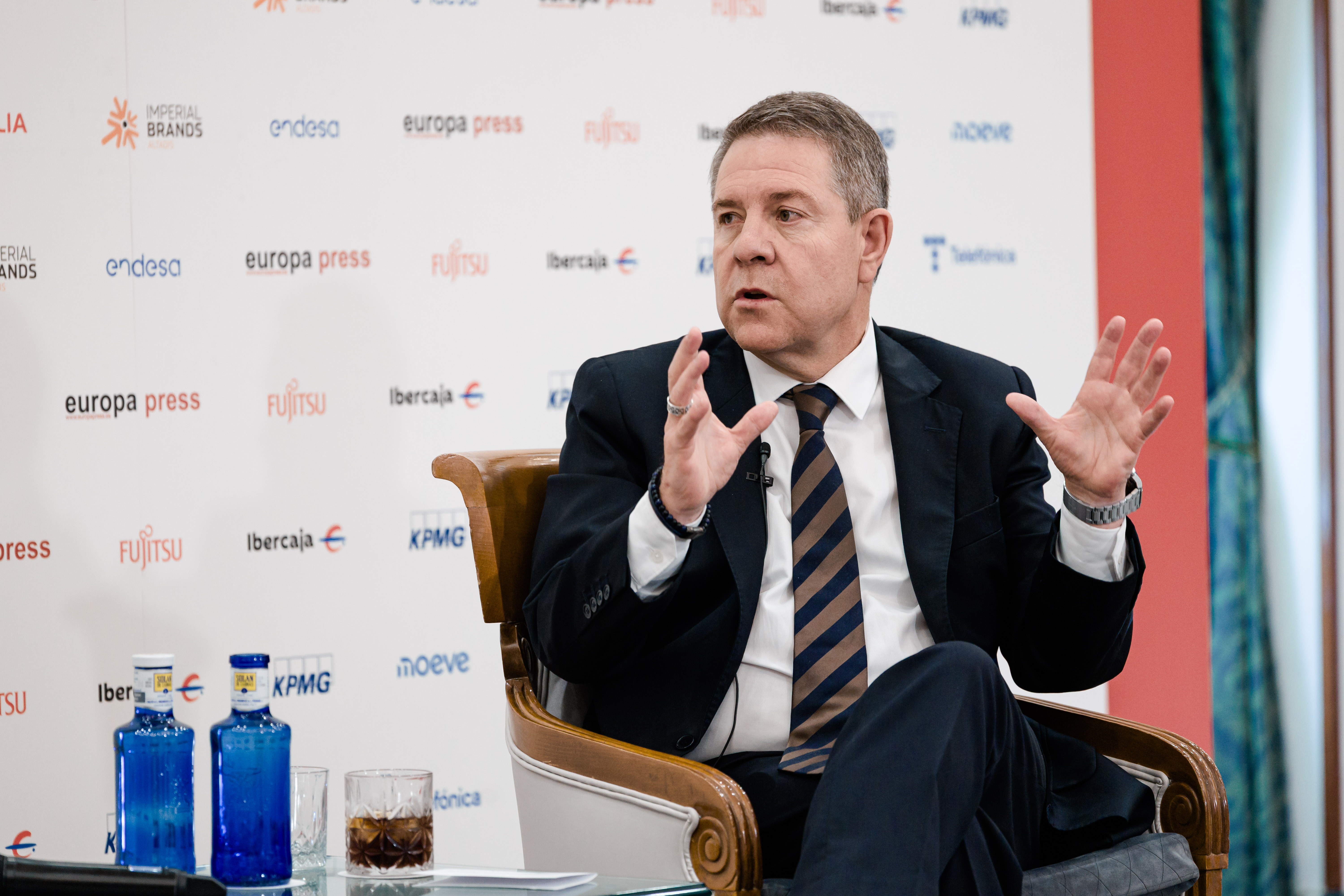 El presidente de Castilla La-Mancha, Emiliano García-Page, durante un desayuno informativo de Europa Press, en Madrid.