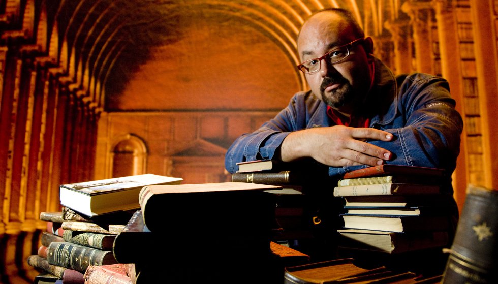 Carlos Ruiz Zafón, el escritor español más leído del mundo