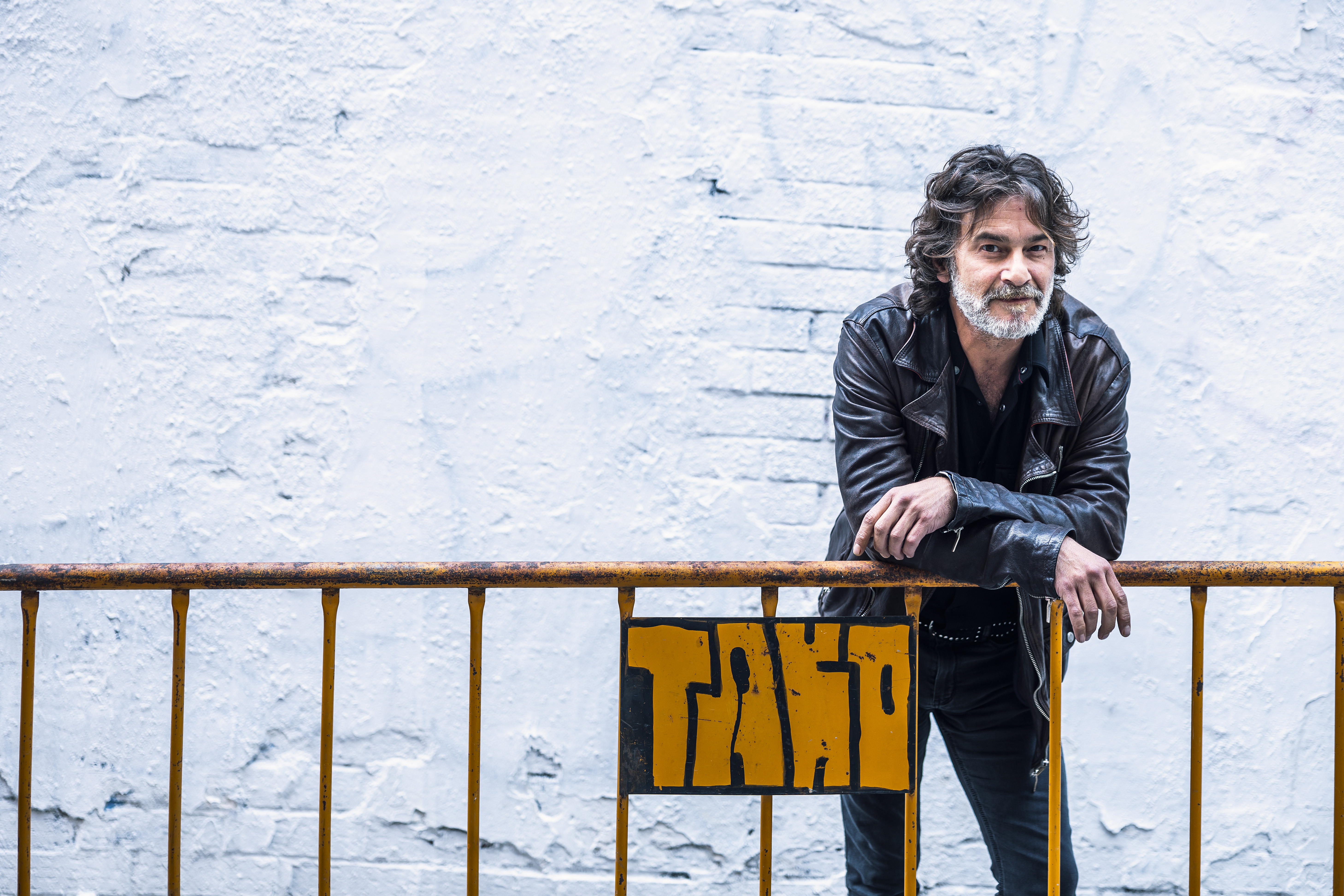 Quique González: “Muchas veces los festivales parecen una feria de ganado”