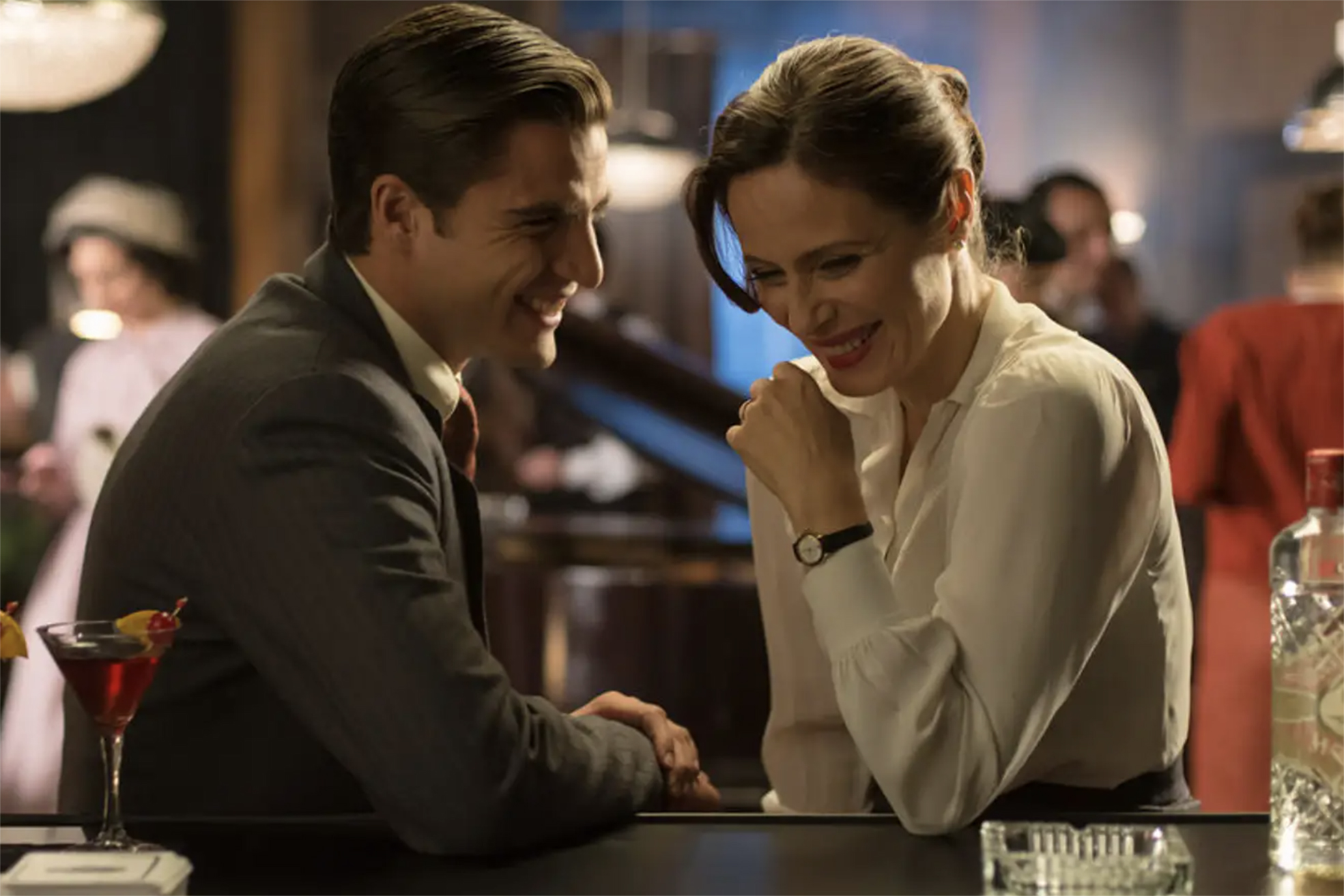 El romance inesperado entre Maxi Iglesias y Aitana Sánchez-Gijón desvelado por 'Lecturas' | Gente | EL PAÍS